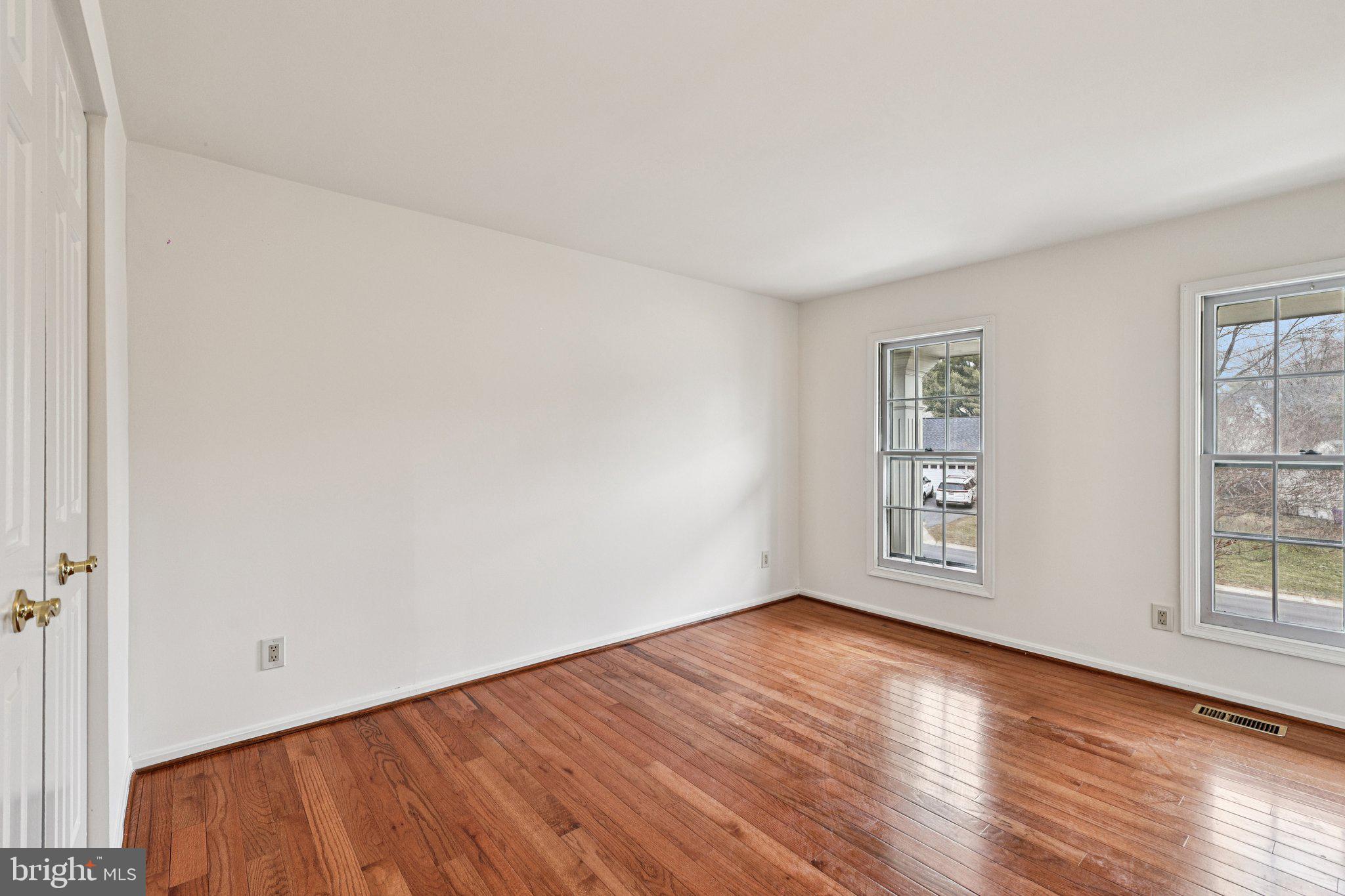 MILL CREEK SOUTH - Residential