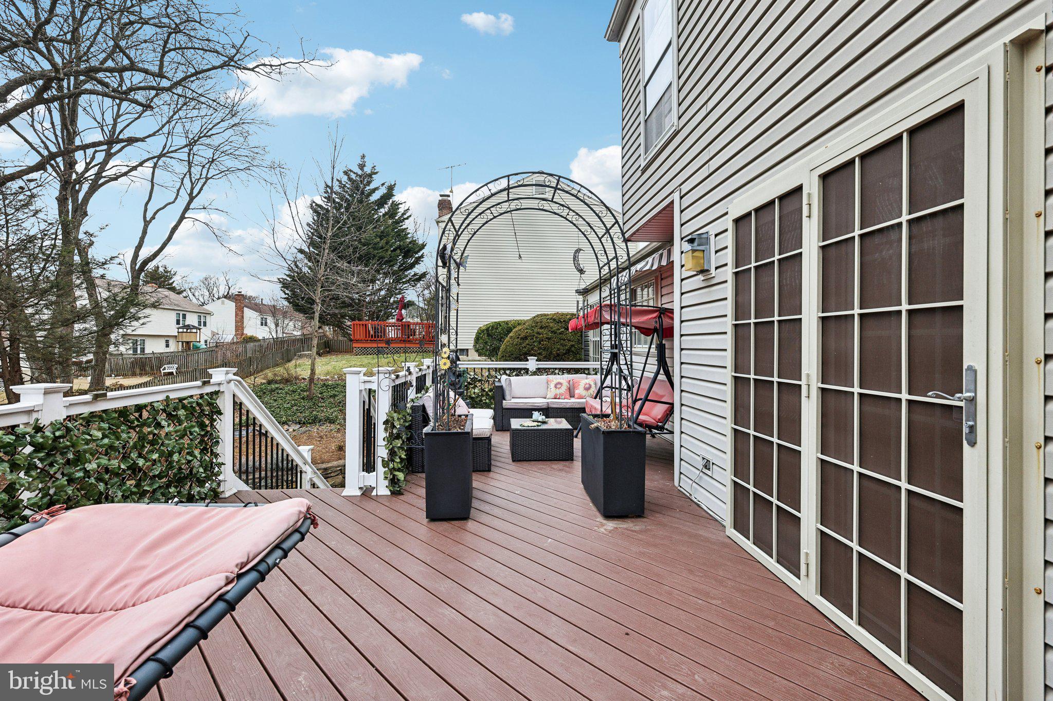 MILL CREEK SOUTH - Residential