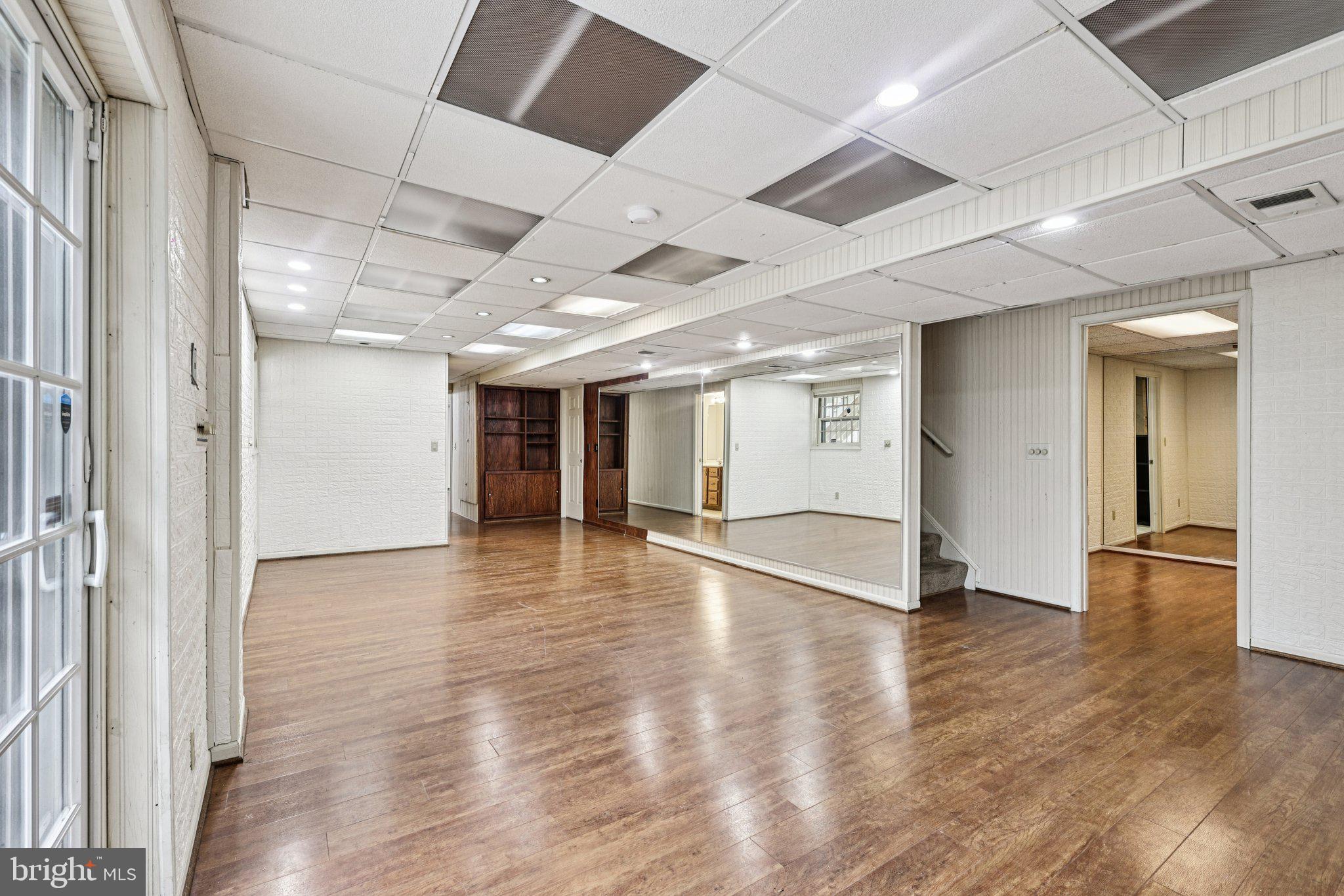 MILL CREEK SOUTH - Residential