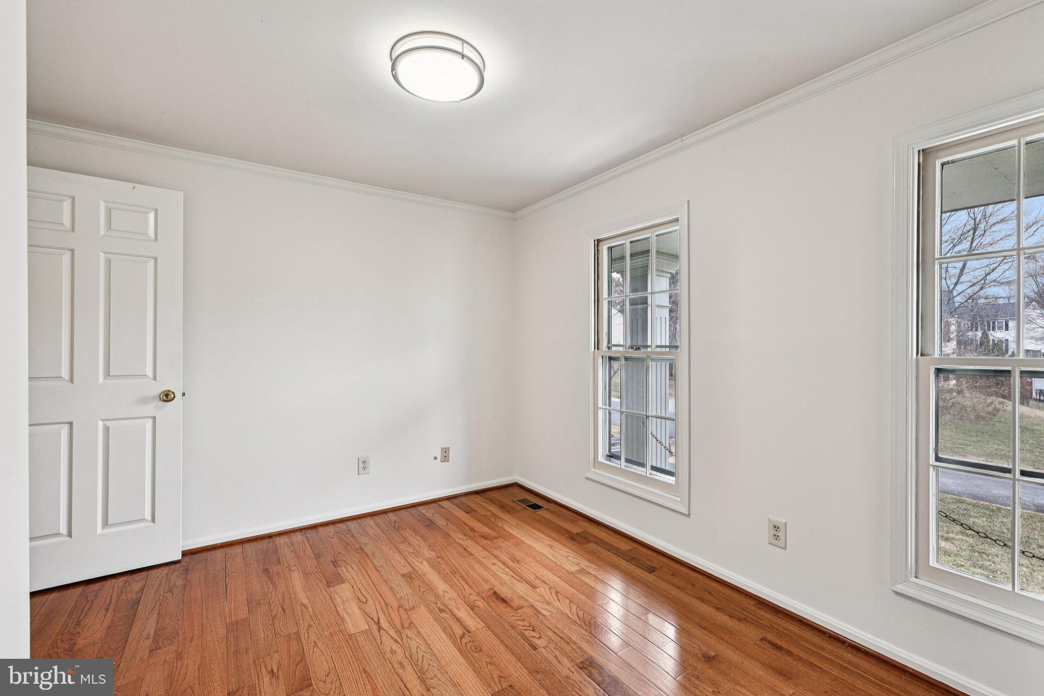 MILL CREEK SOUTH - Residential