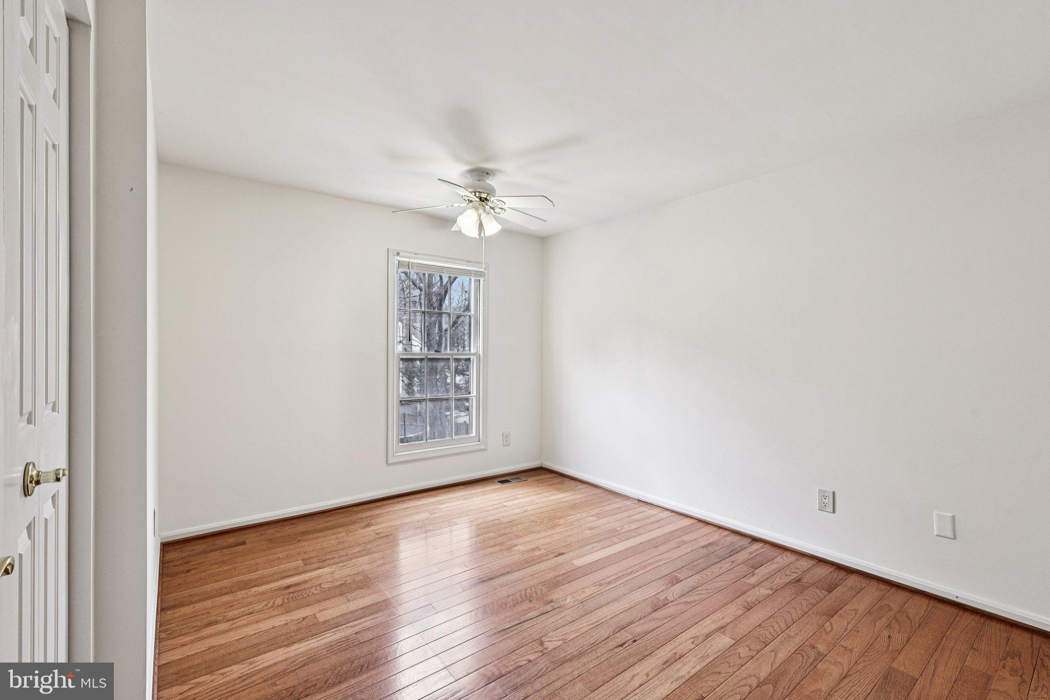 MILL CREEK SOUTH - Residential