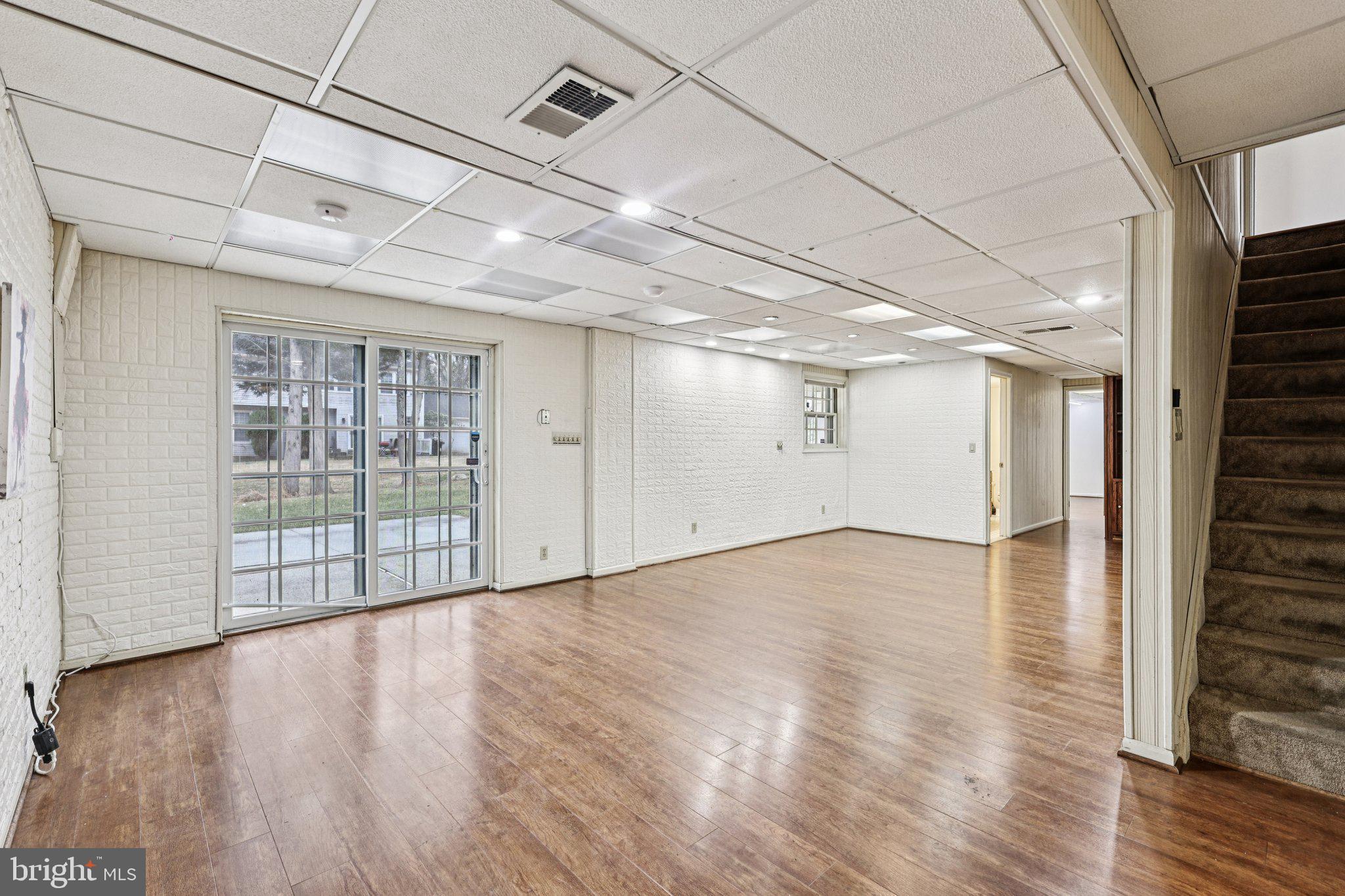 MILL CREEK SOUTH - Residential