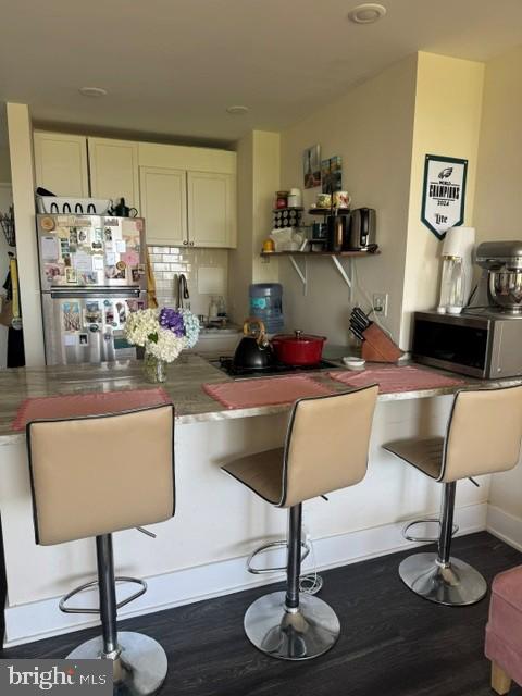 200 LOCUST STREET 6EN