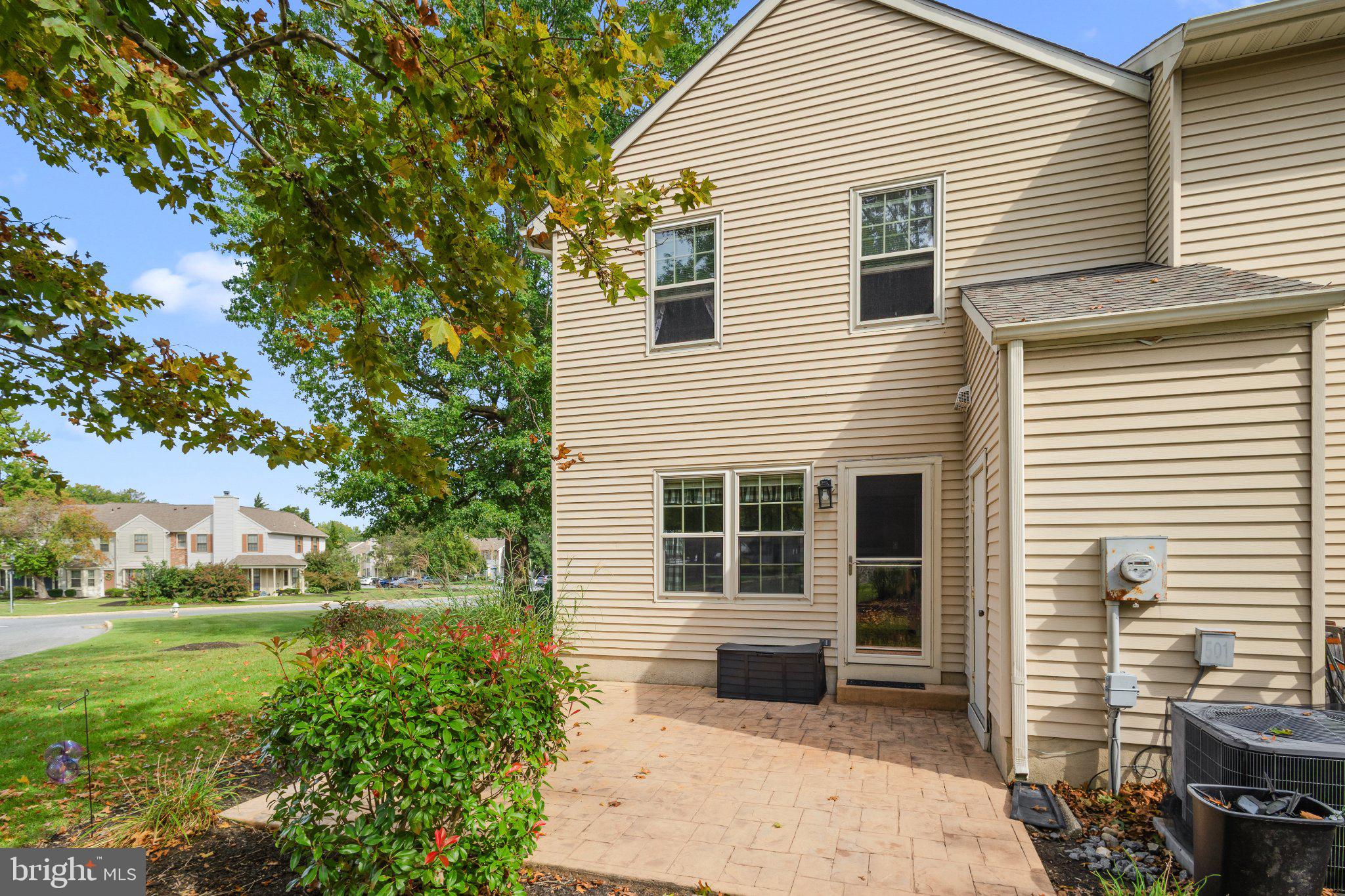 501 ESSEX COURT