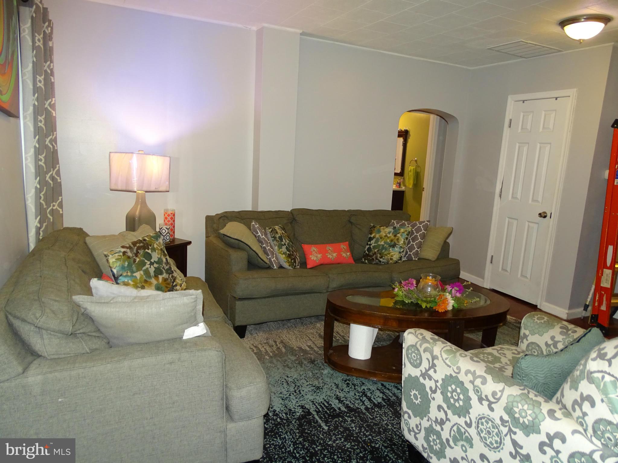 WEST BALTIMORE - Residential