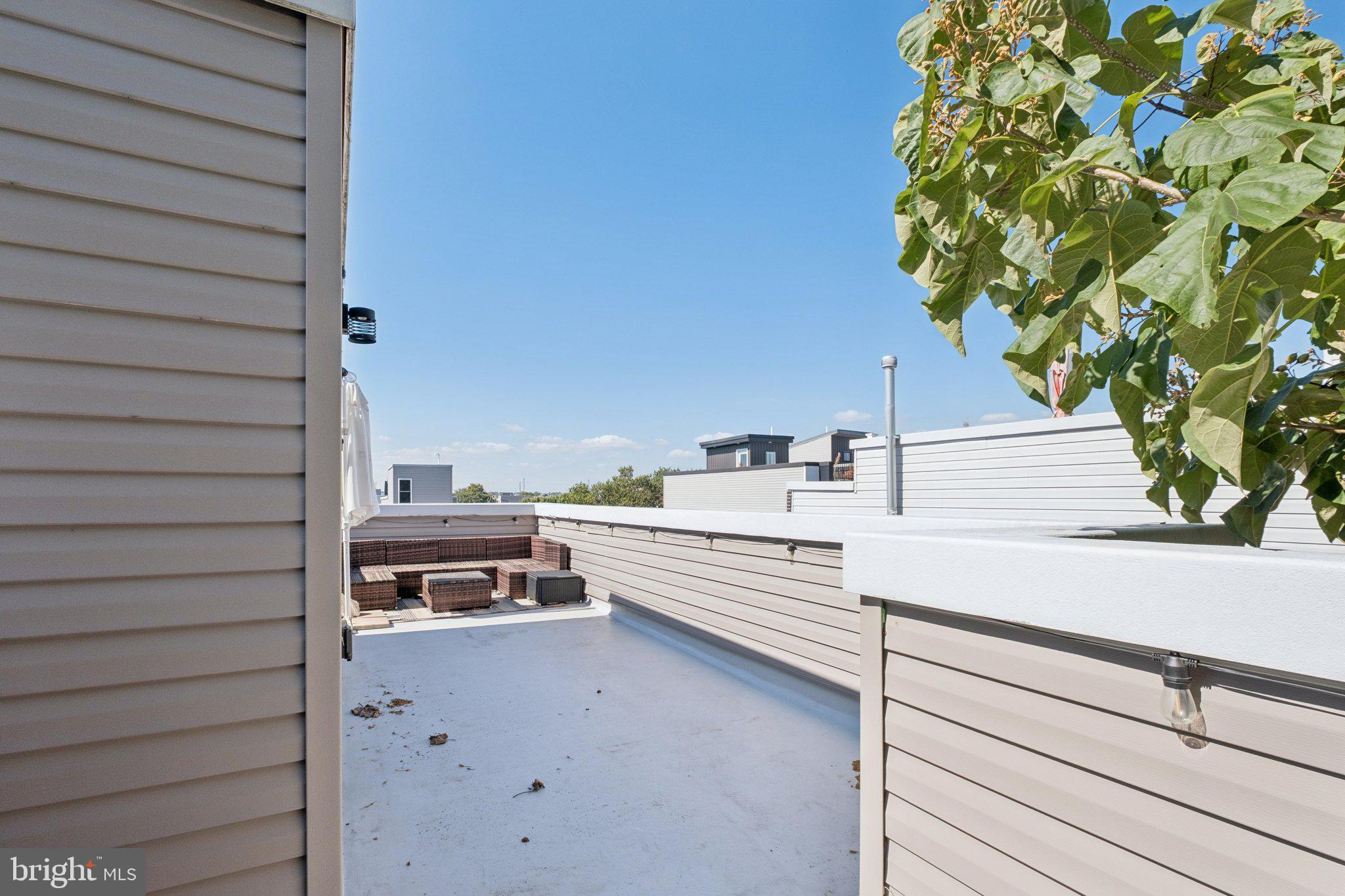 POINT BREEZE - Residential