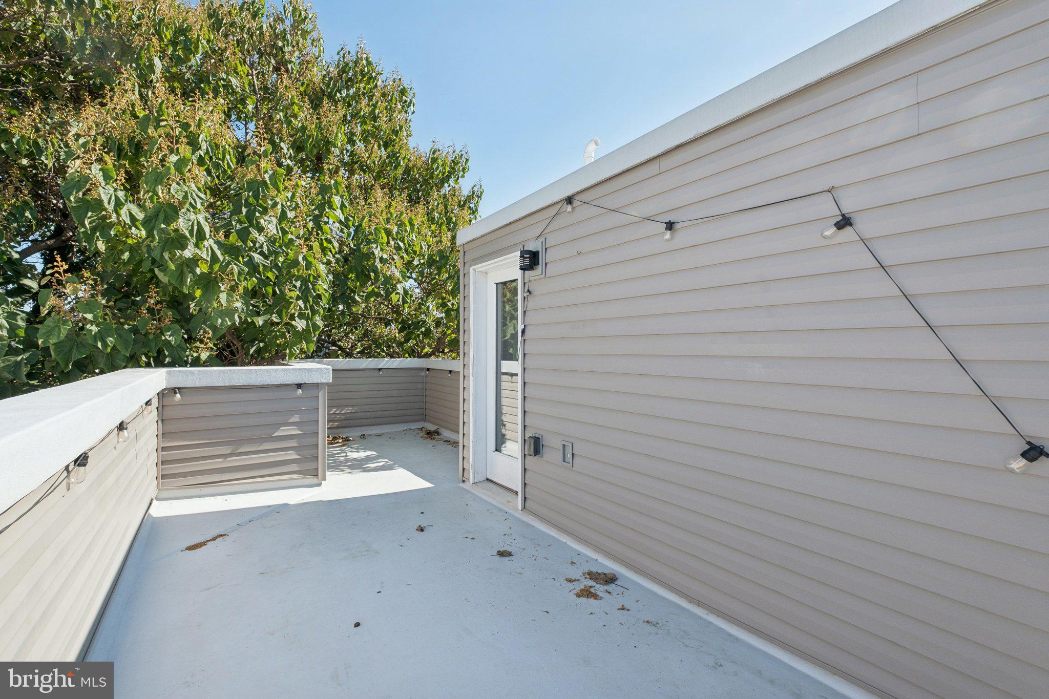 POINT BREEZE - Residential