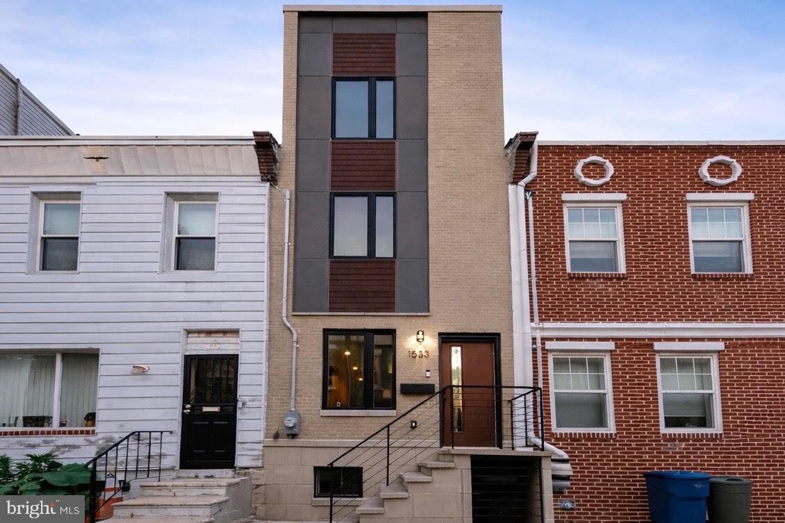 POINT BREEZE - Residential