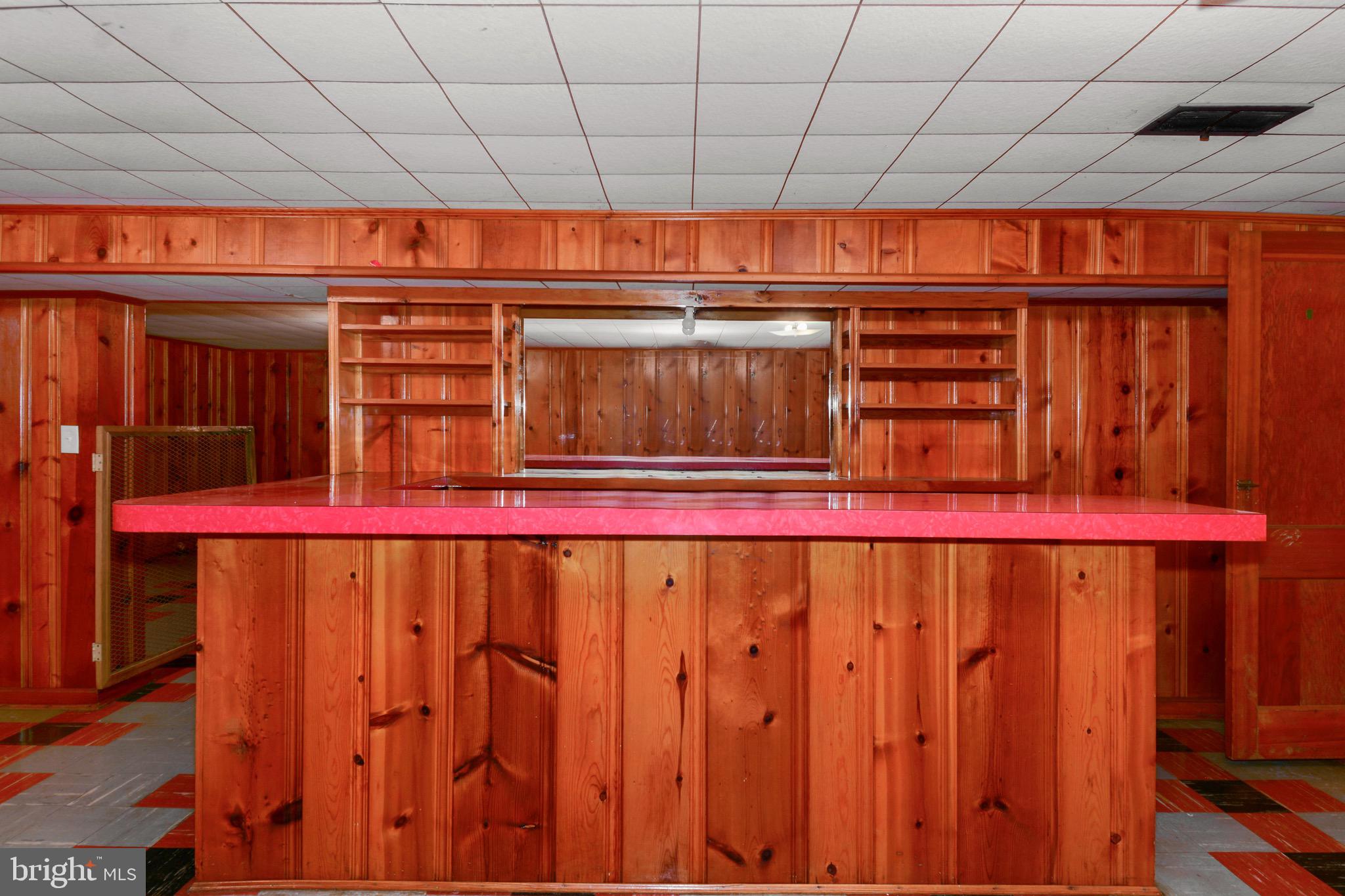 GLASSMANOR - Residential