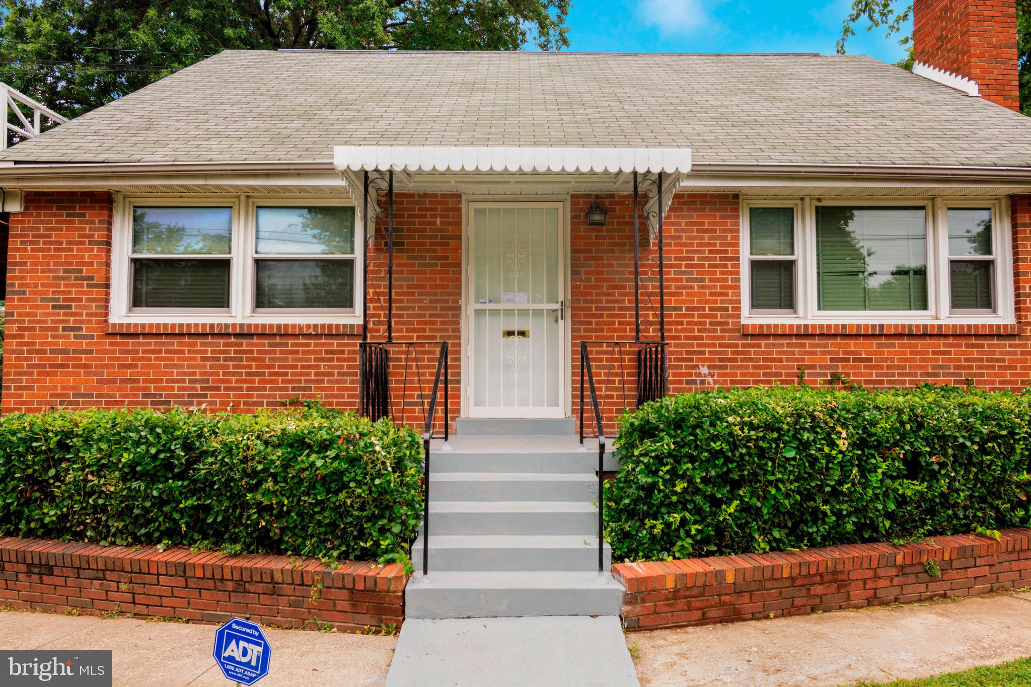 GLASSMANOR - Residential