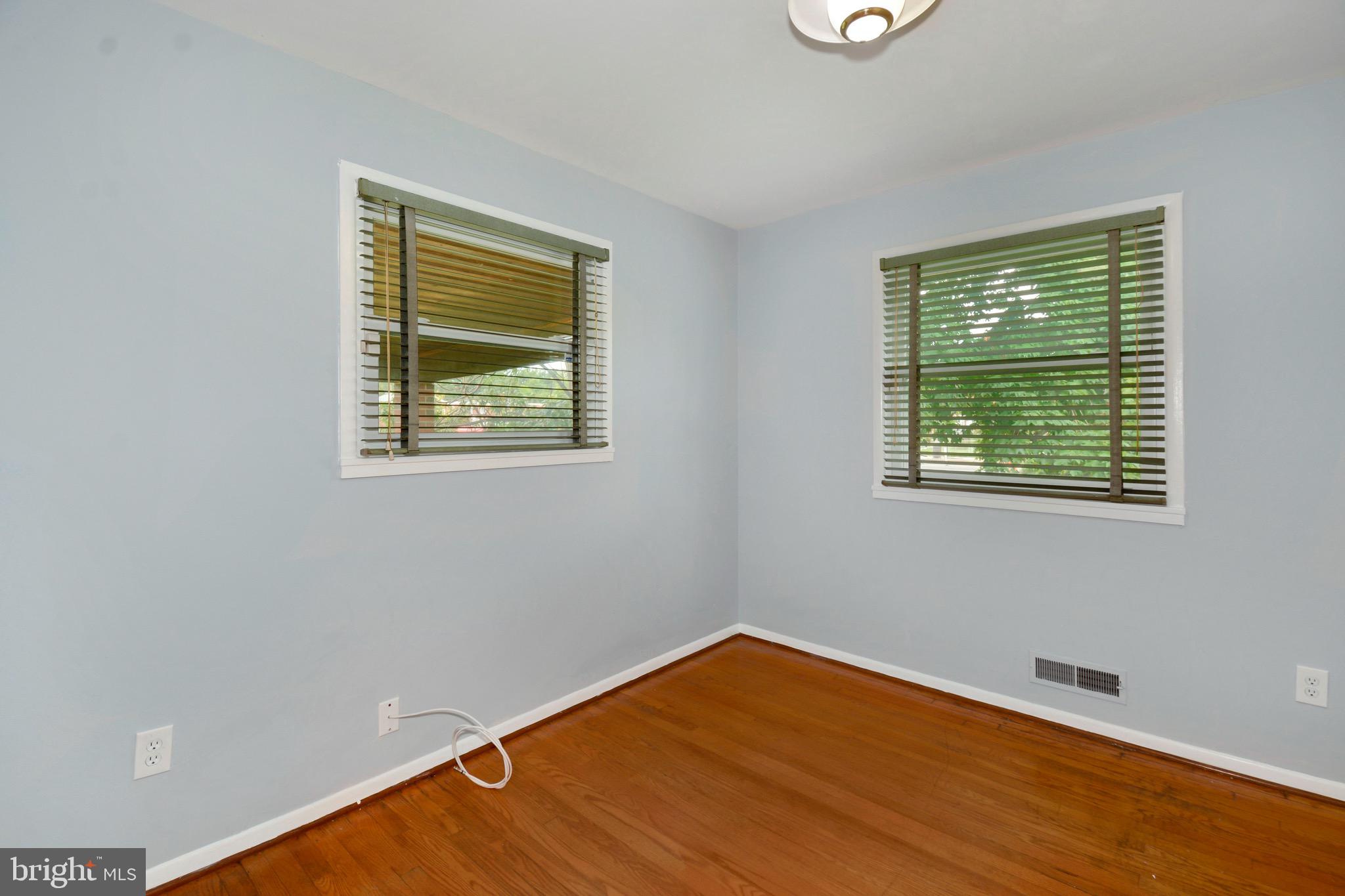 GLASSMANOR - Residential