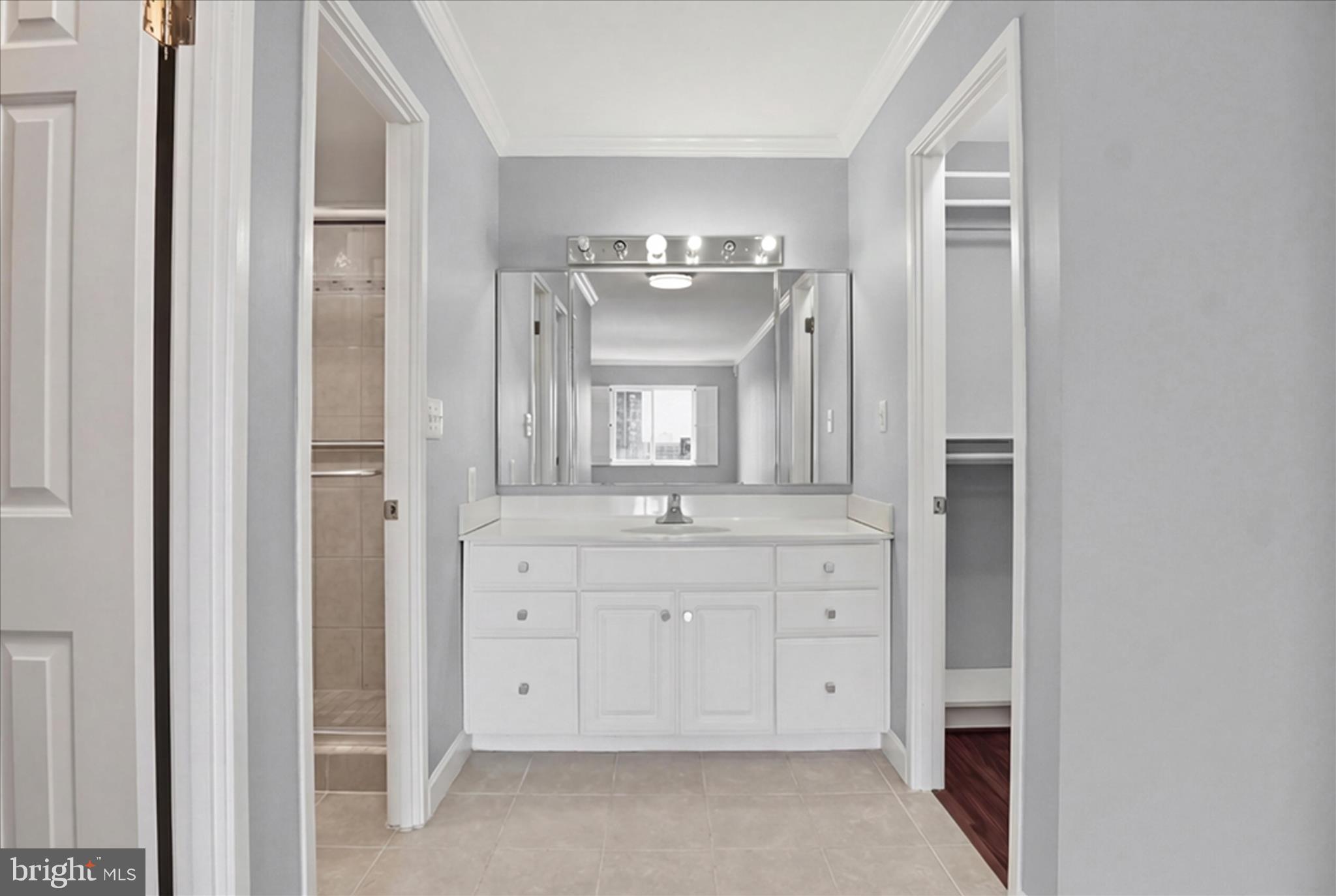 ROTONDA - Residential