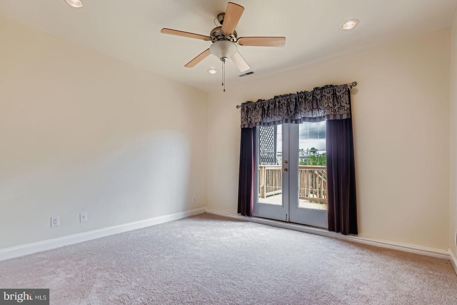 RESERVOIR HILL - Residential