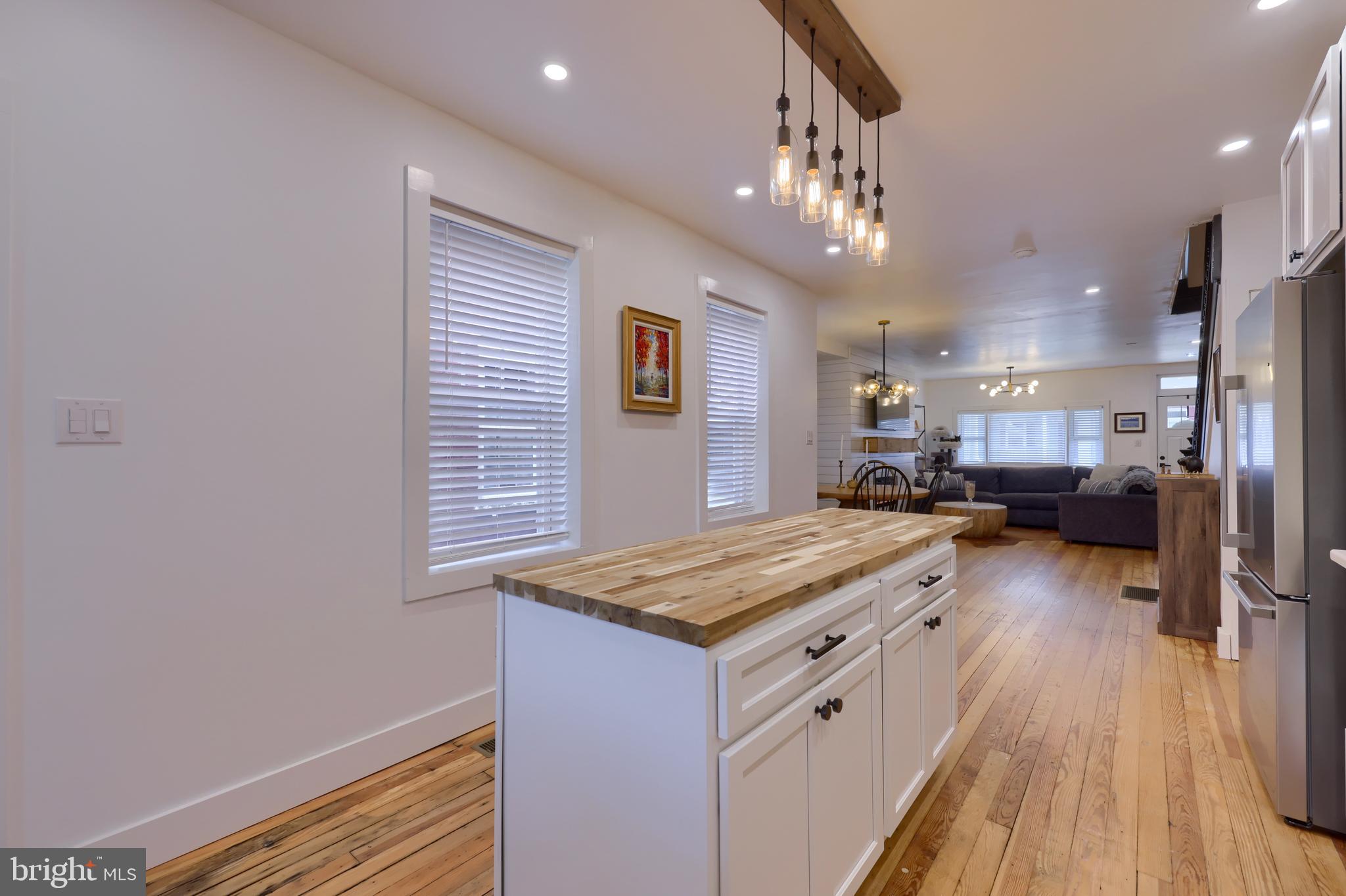 LANCASTER - Residential