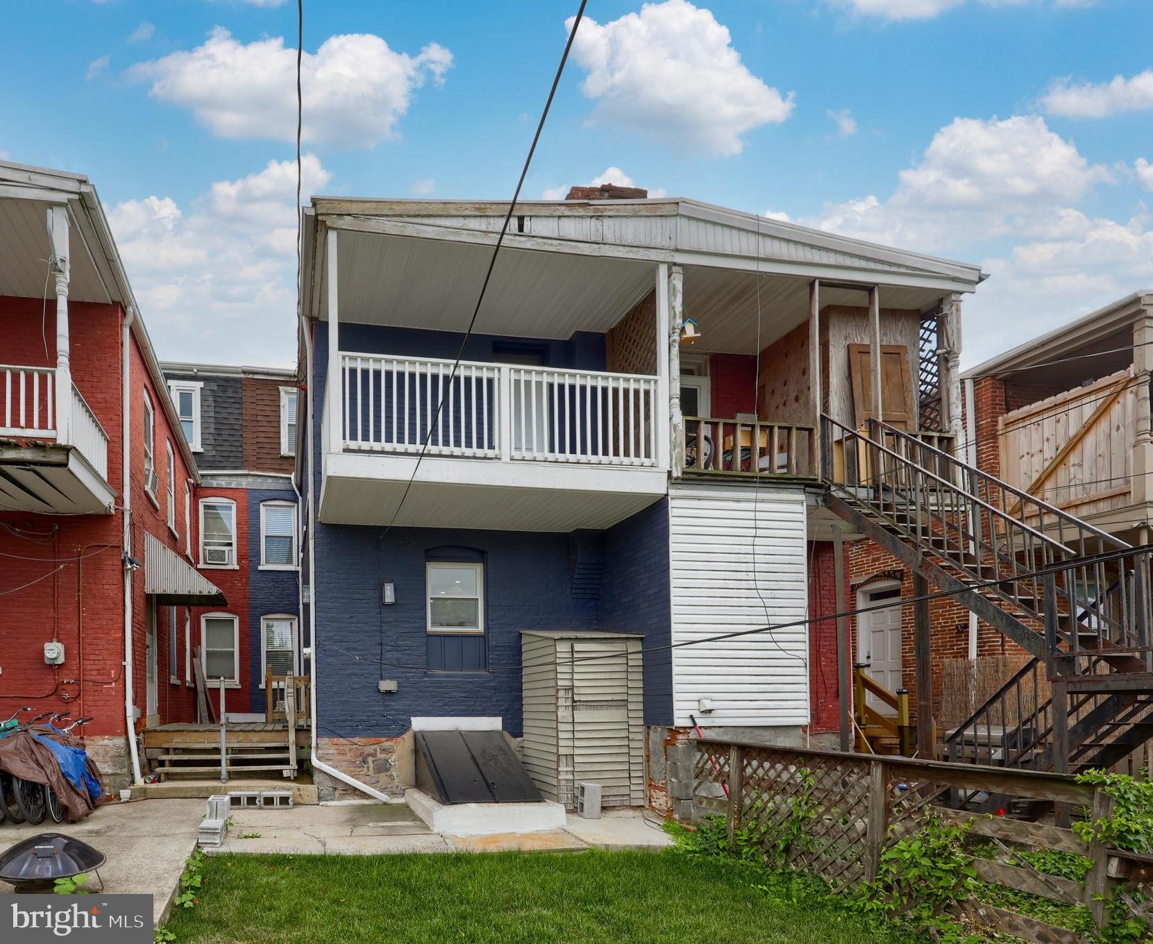 LANCASTER - Residential