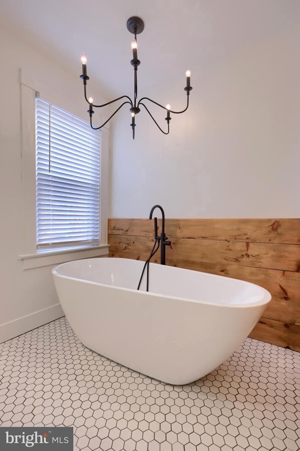 LANCASTER - Residential