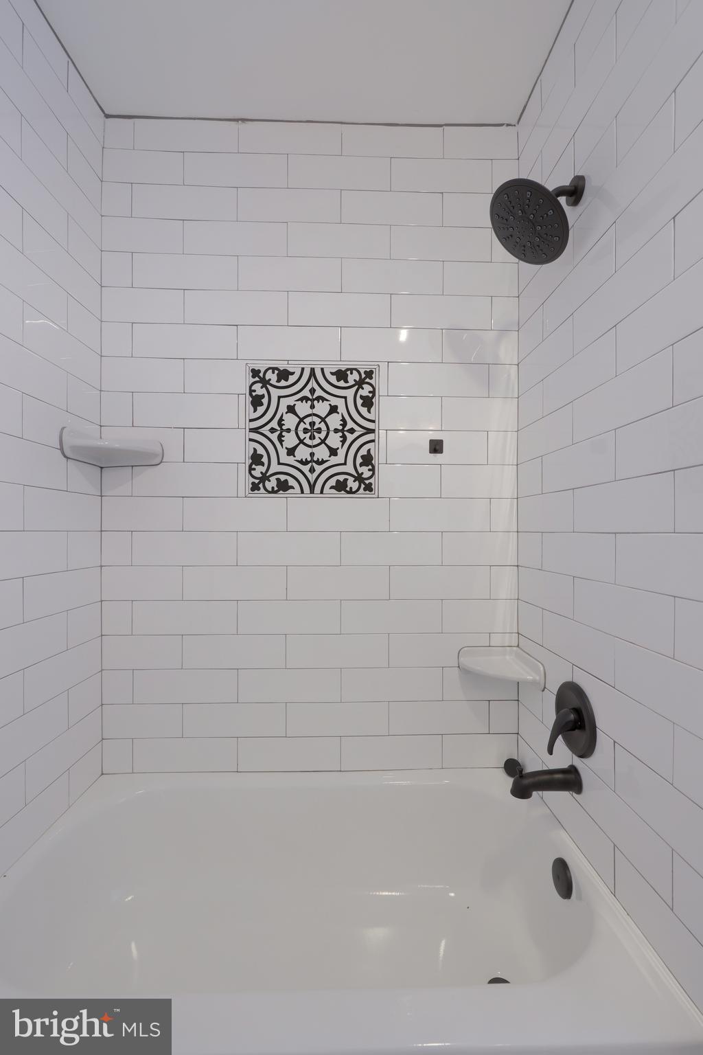 LANCASTER - Residential