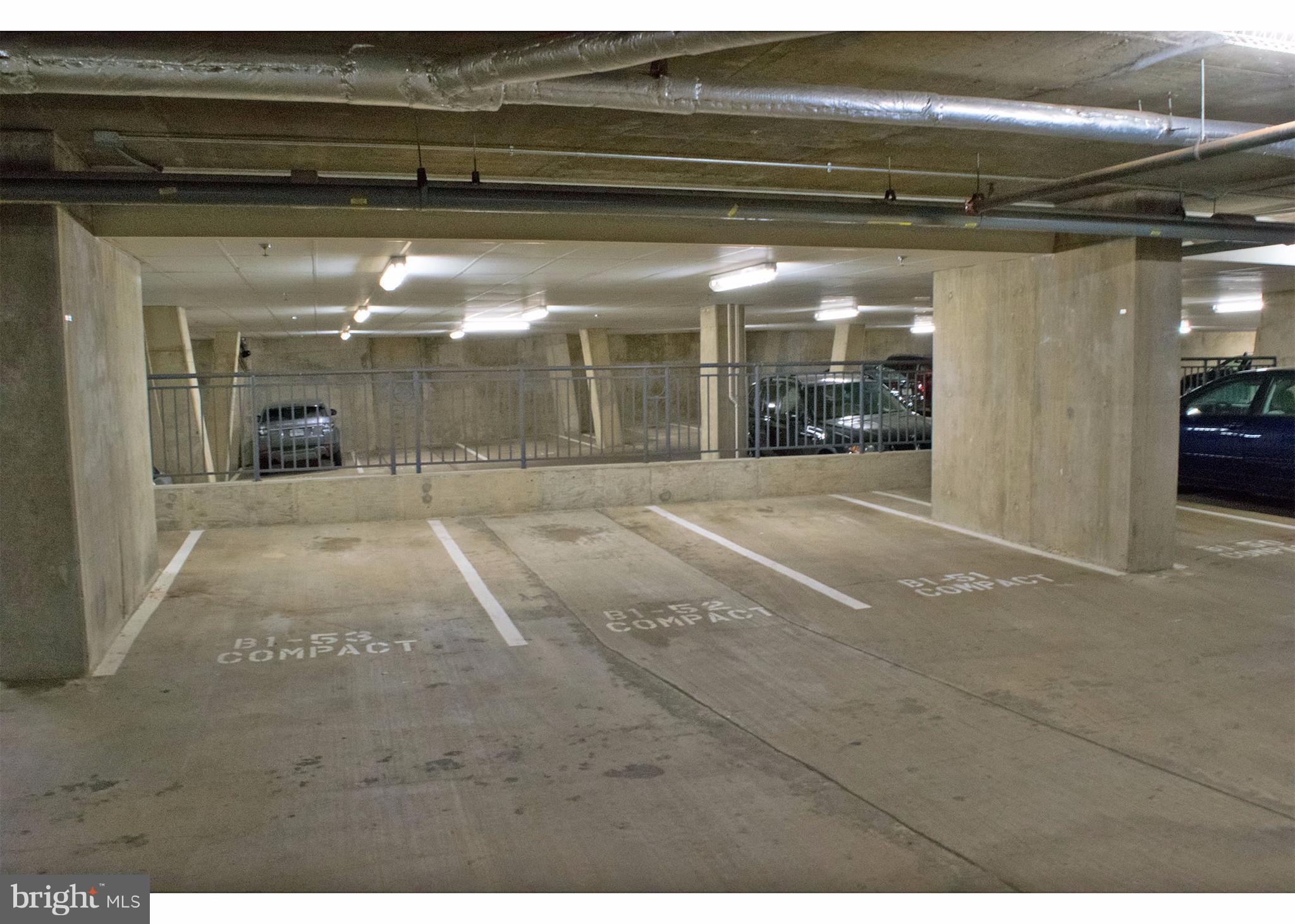 CLARENDON - Residential Lease