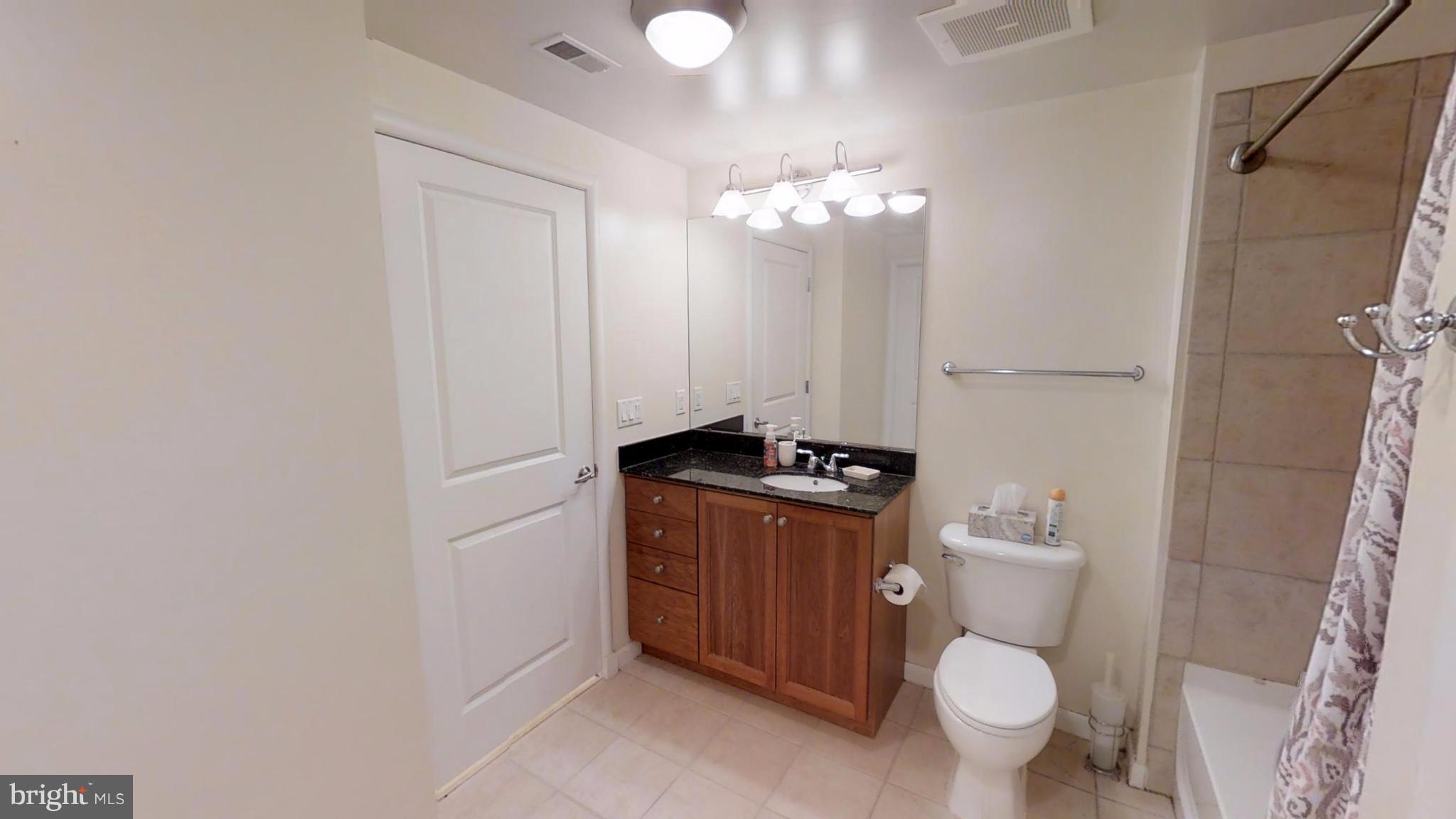 CLARENDON - Residential Lease