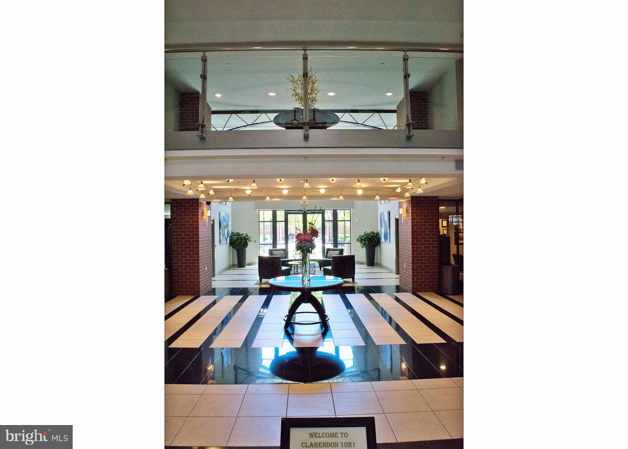 CLARENDON - Residential Lease