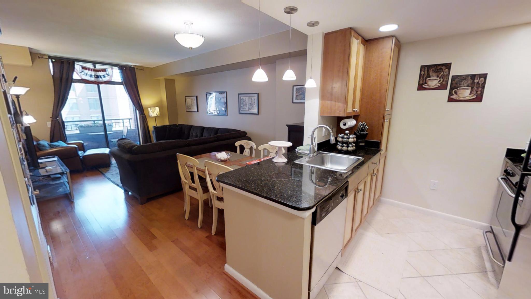 CLARENDON - Residential Lease