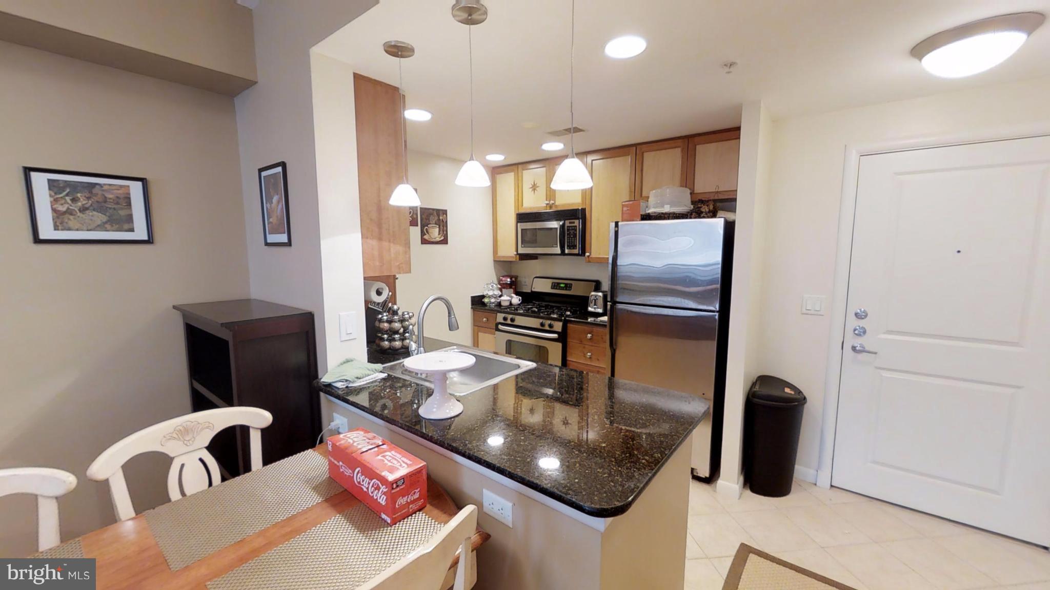 CLARENDON - Residential Lease