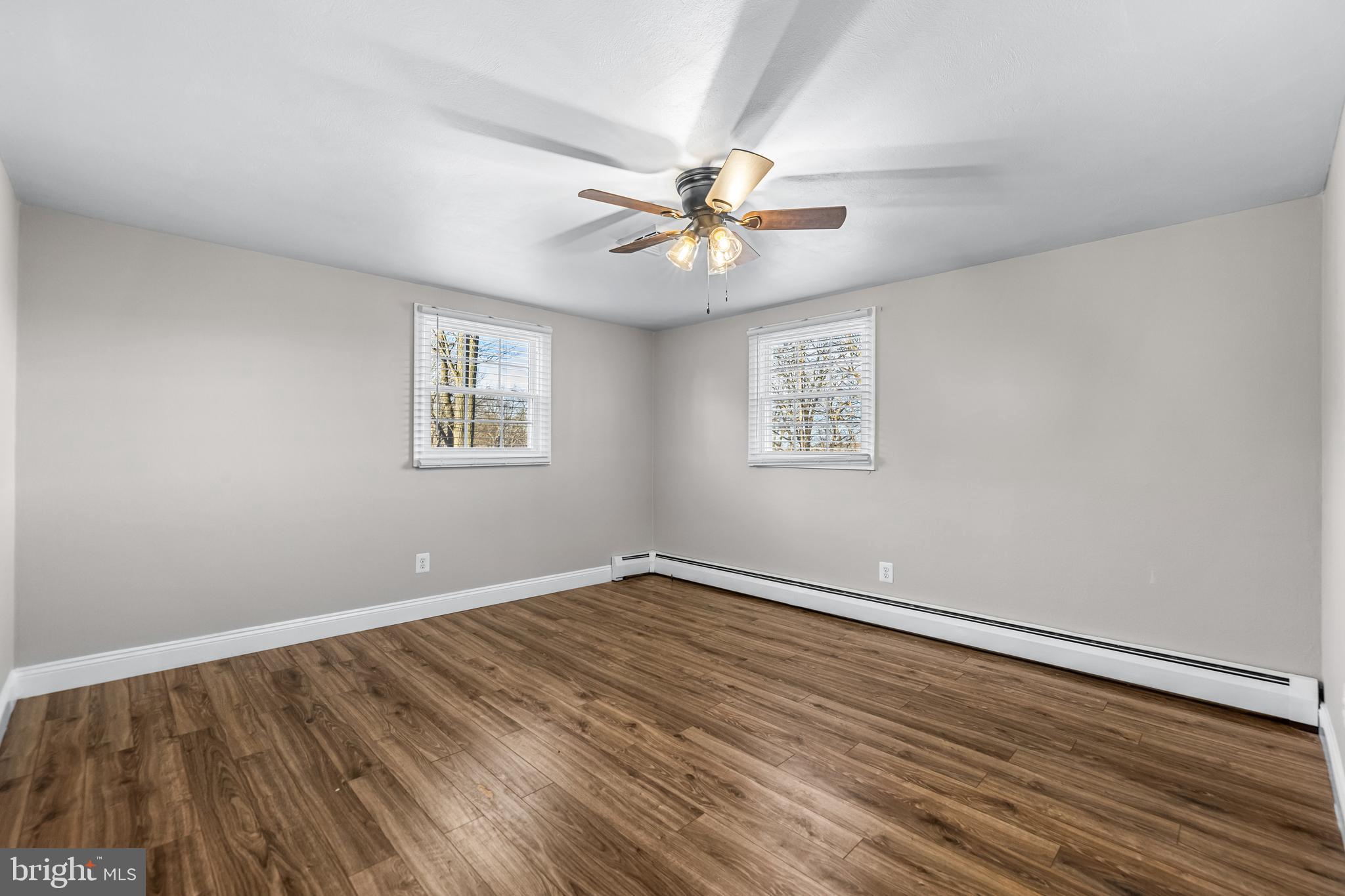 FOREST HILLS - Residential