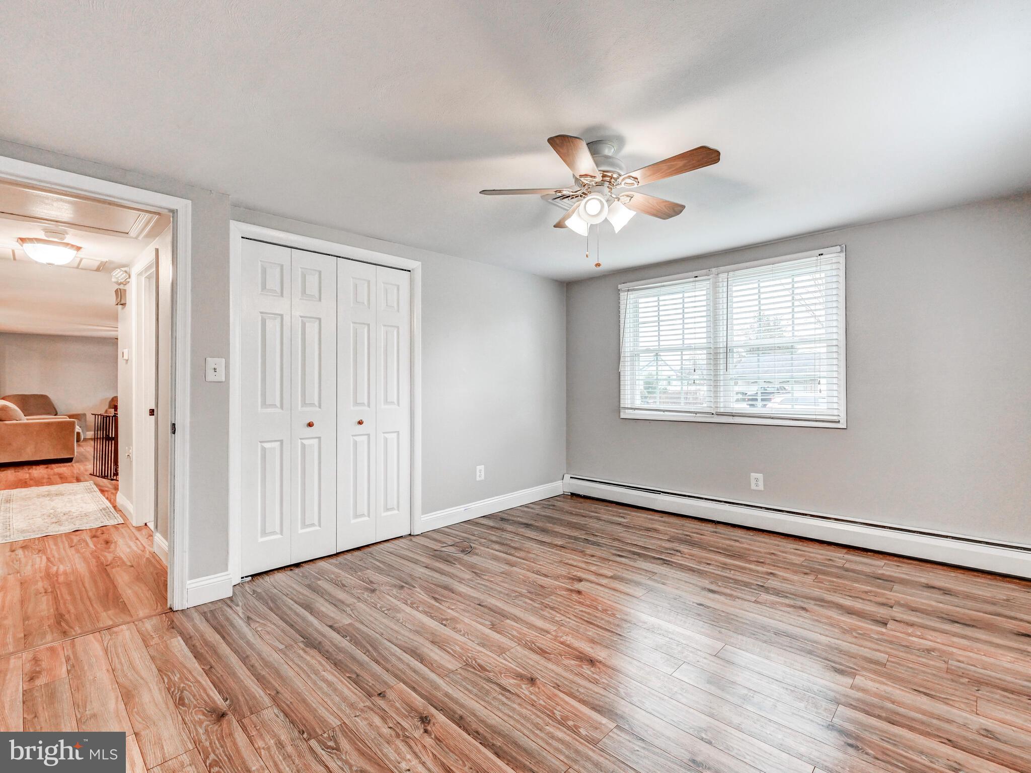 FOREST HILLS - Residential