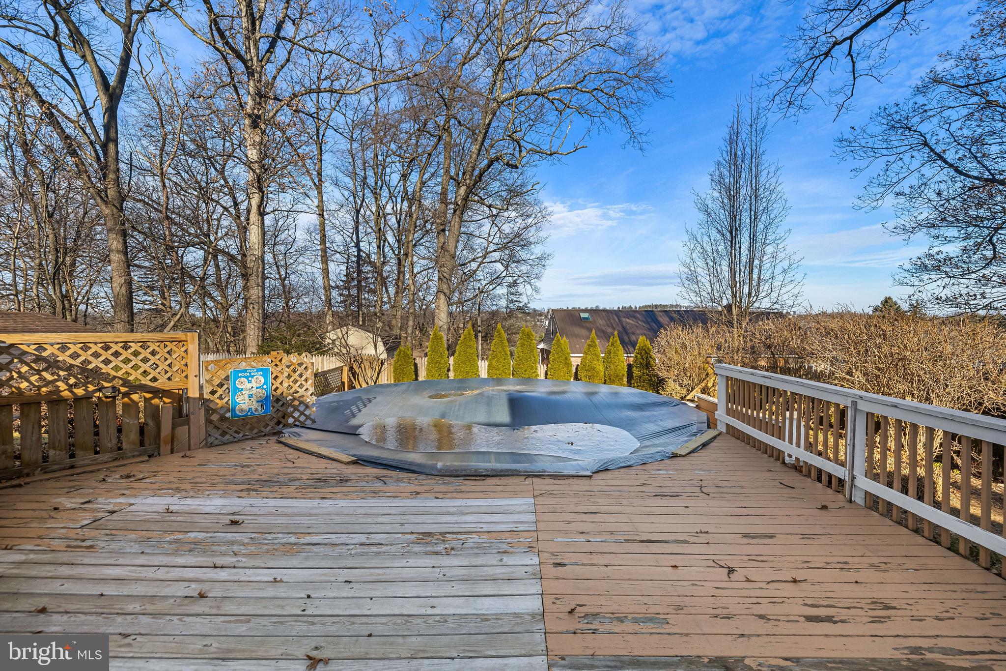 FOREST HILLS - Residential