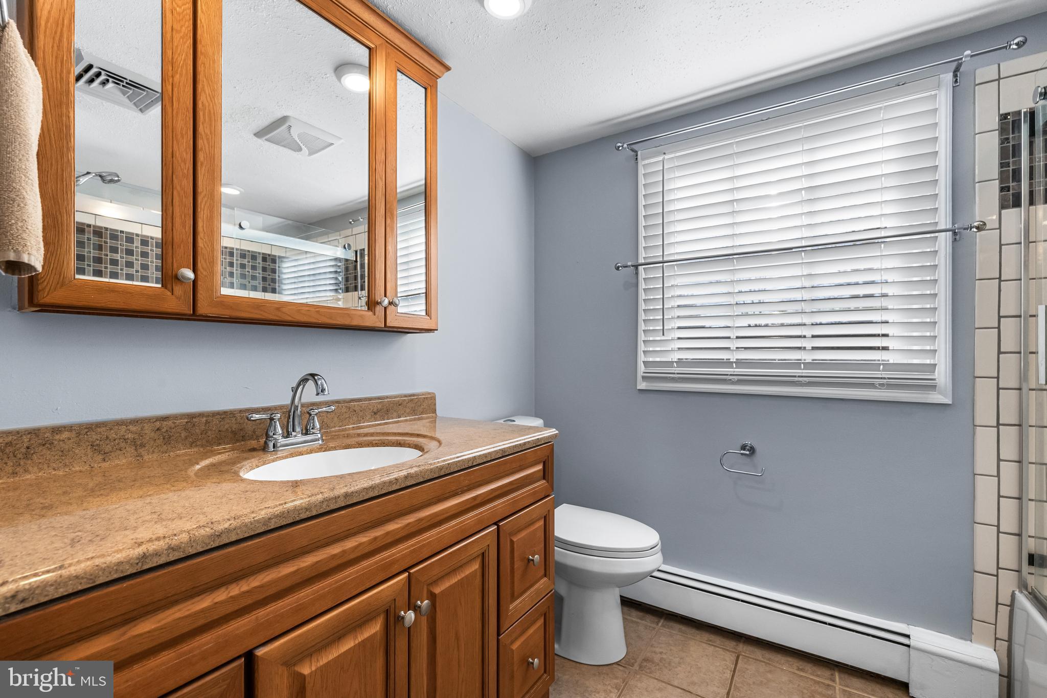 FOREST HILLS - Residential