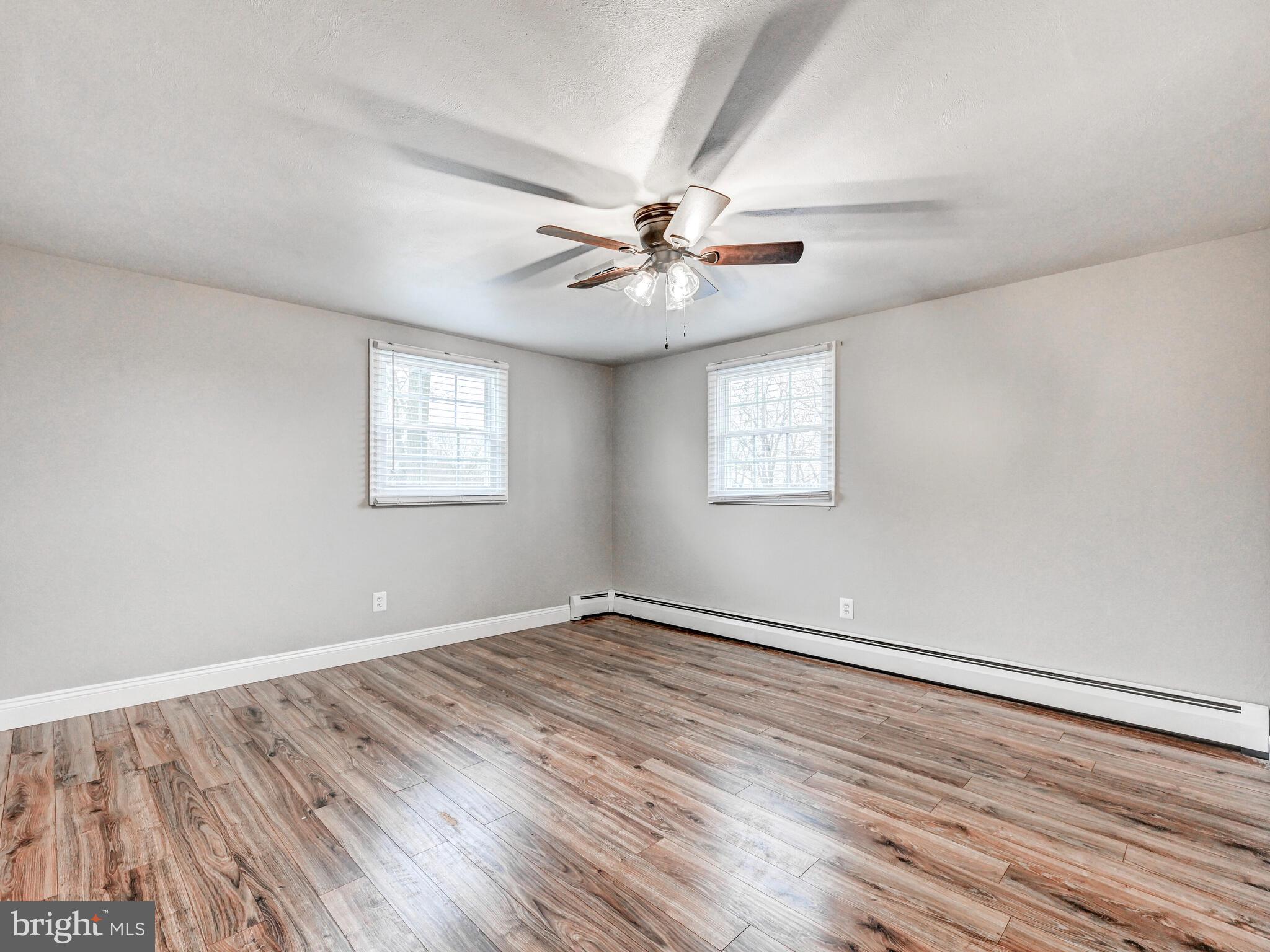 FOREST HILLS - Residential