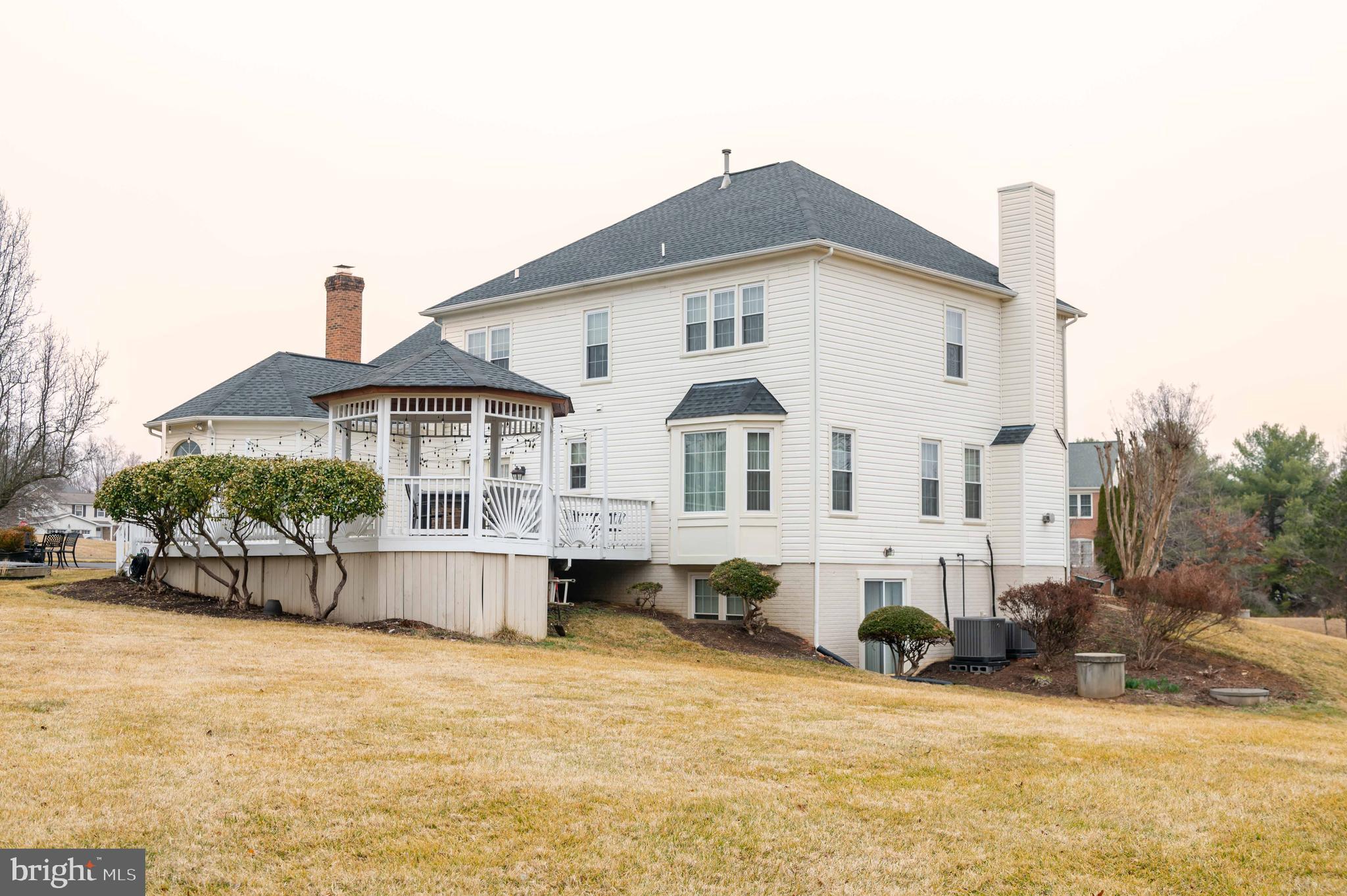 PINEY POND ESTATES - Residential