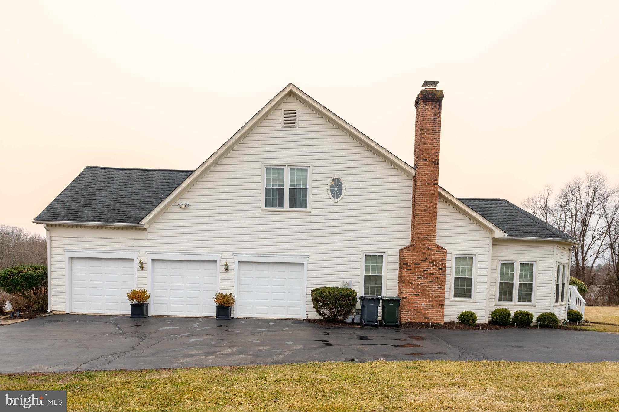 PINEY POND ESTATES - Residential