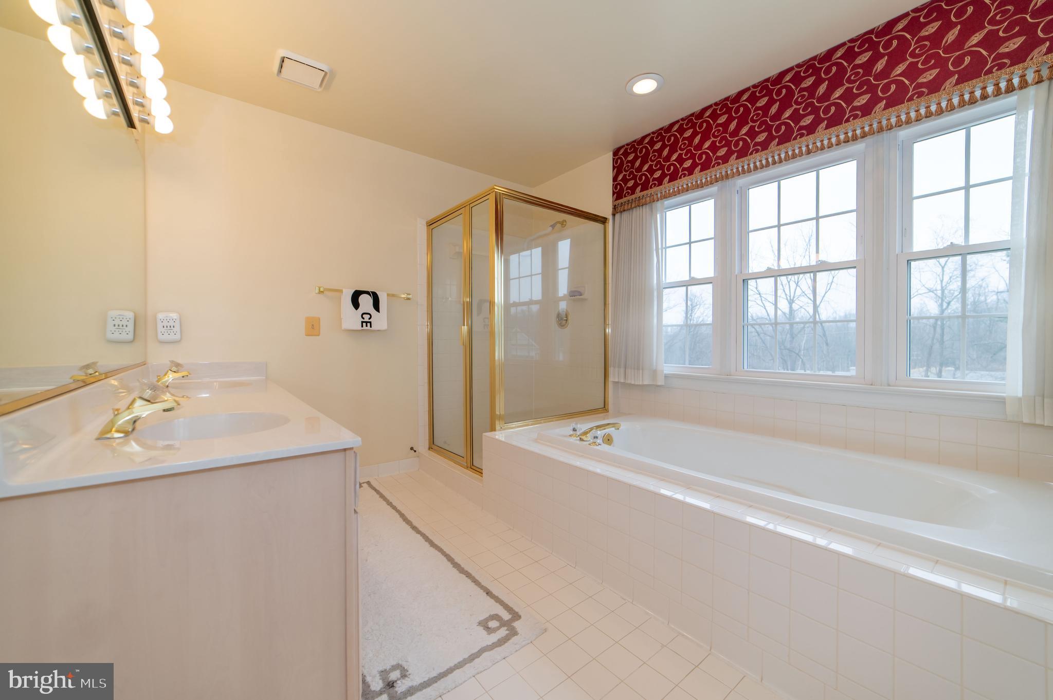 PINEY POND ESTATES - Residential