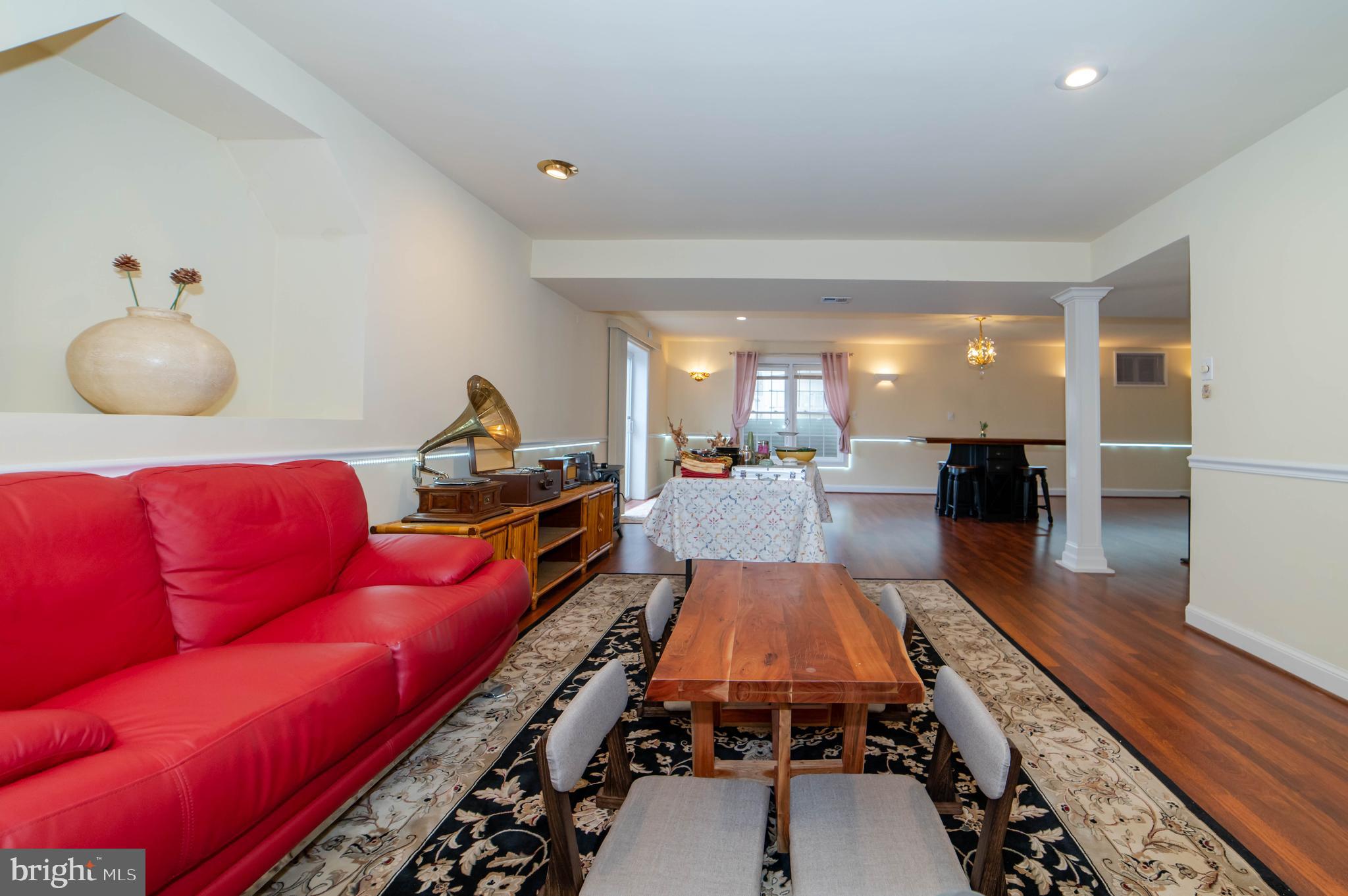 PINEY POND ESTATES - Residential