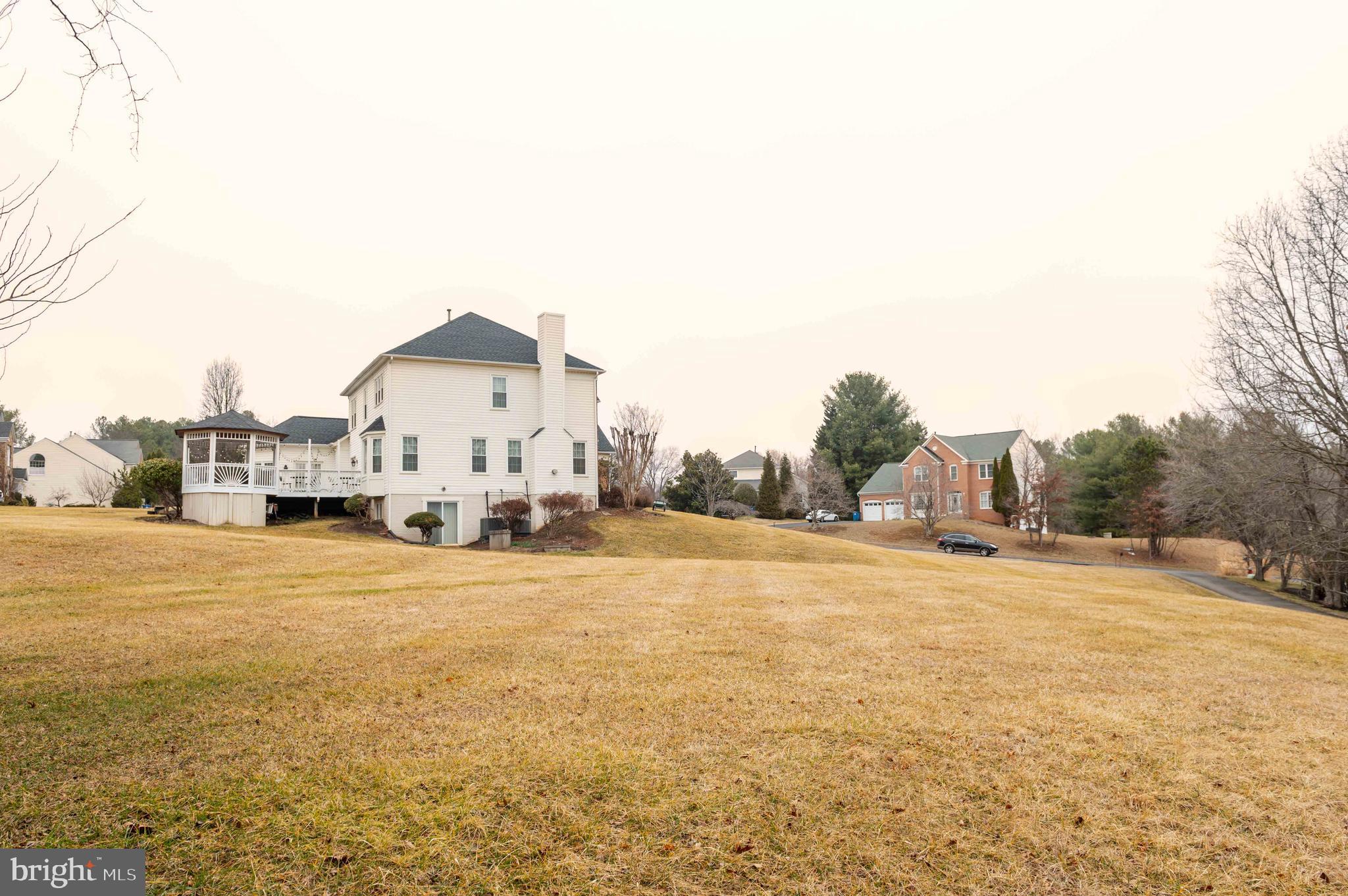 PINEY POND ESTATES - Residential