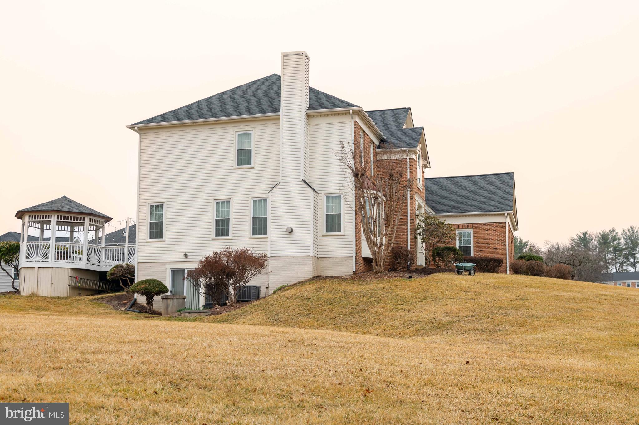 PINEY POND ESTATES - Residential