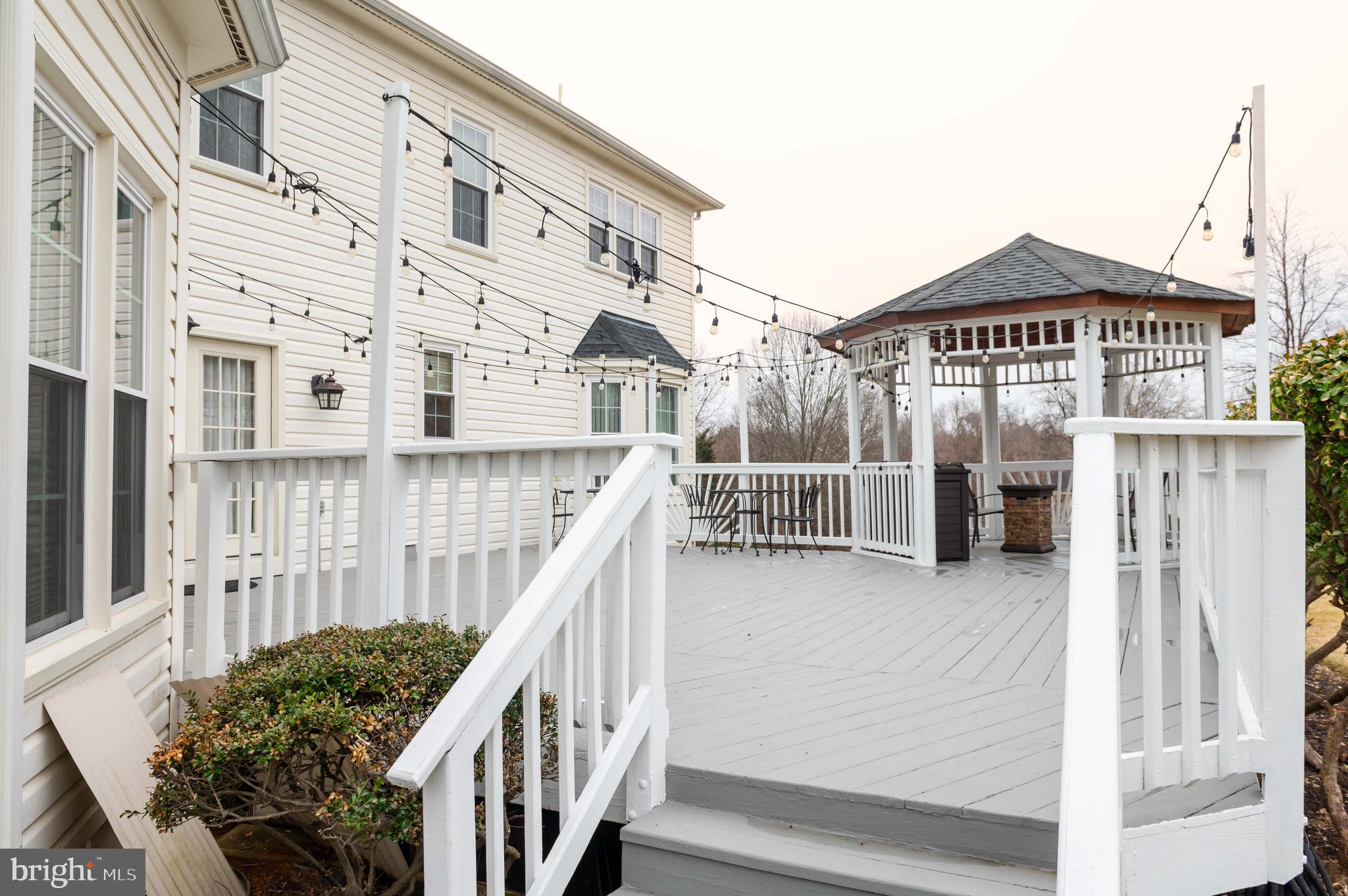 PINEY POND ESTATES - Residential