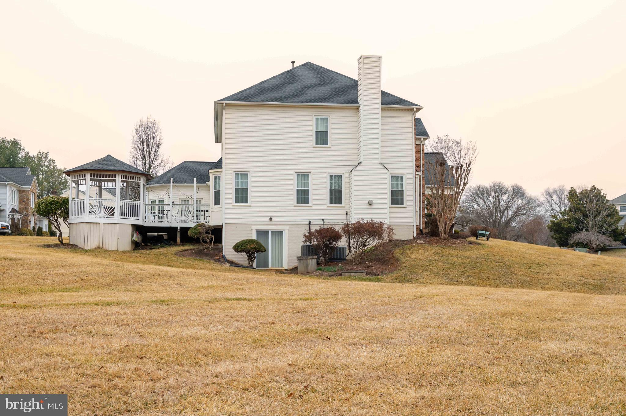 PINEY POND ESTATES - Residential