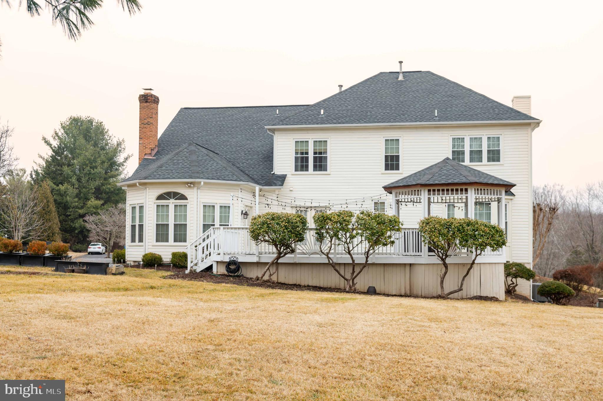 PINEY POND ESTATES - Residential