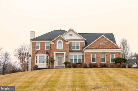 10805 PINEY POND DRIVE GREAT FALLS VA 22066