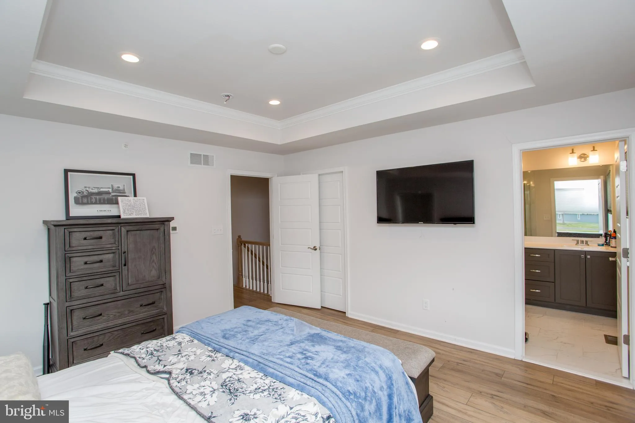 Chalfont, Pennsylvania 18914, United States, 3 Bedrooms Bedrooms, ,4 BathroomsBathrooms,Residential,Active,235498