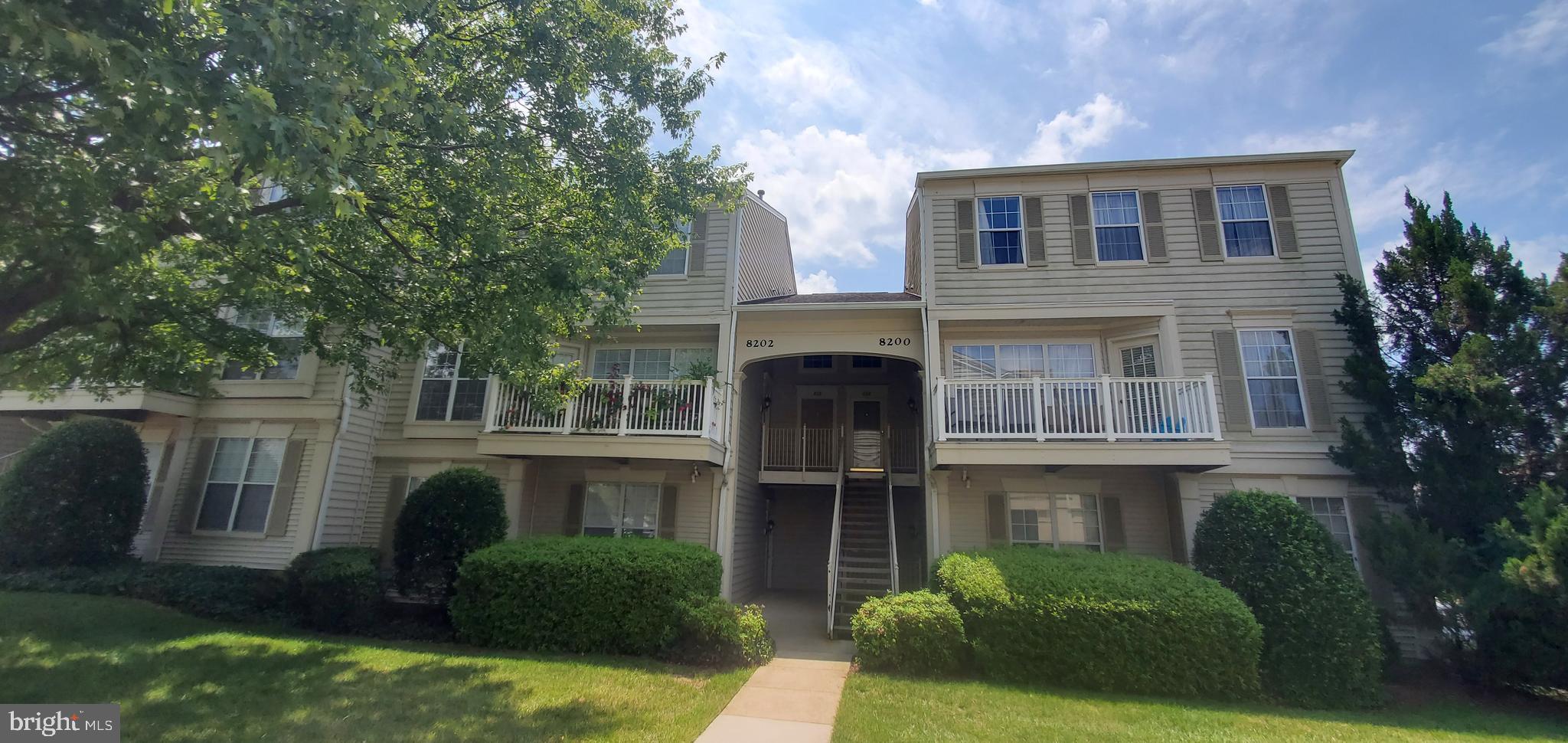 8202 CATBIRD CIRCLE 202