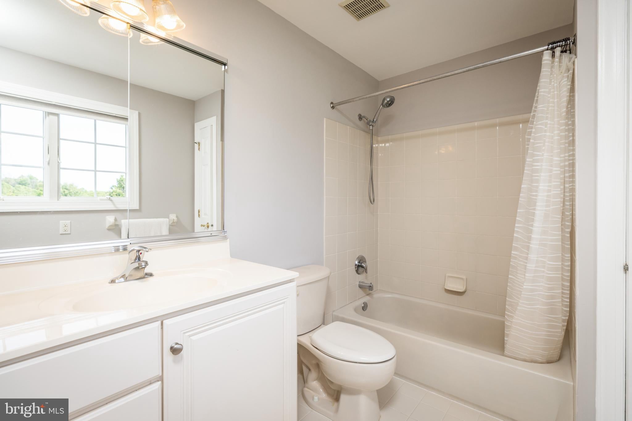 14 Maentel Dr, West Chester, PA, 19382, USA, 6 Bedrooms Bedrooms, ,7 BathroomsBathrooms,Residential,Active,14 Maentel Dr,PACT2127478