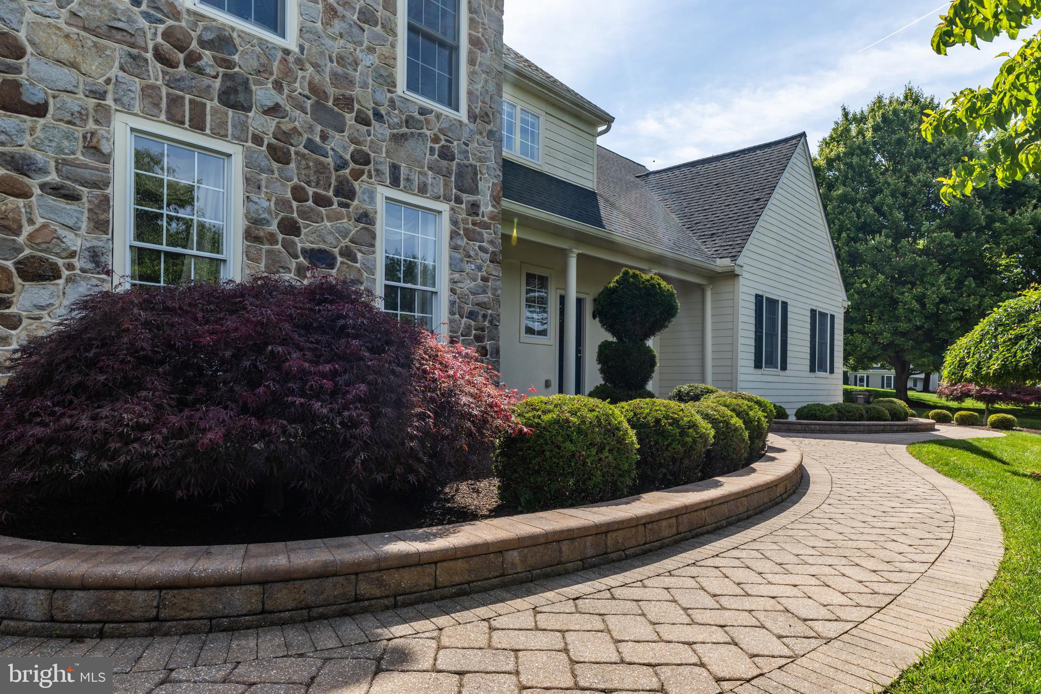 14 MAENTEL DRIVE