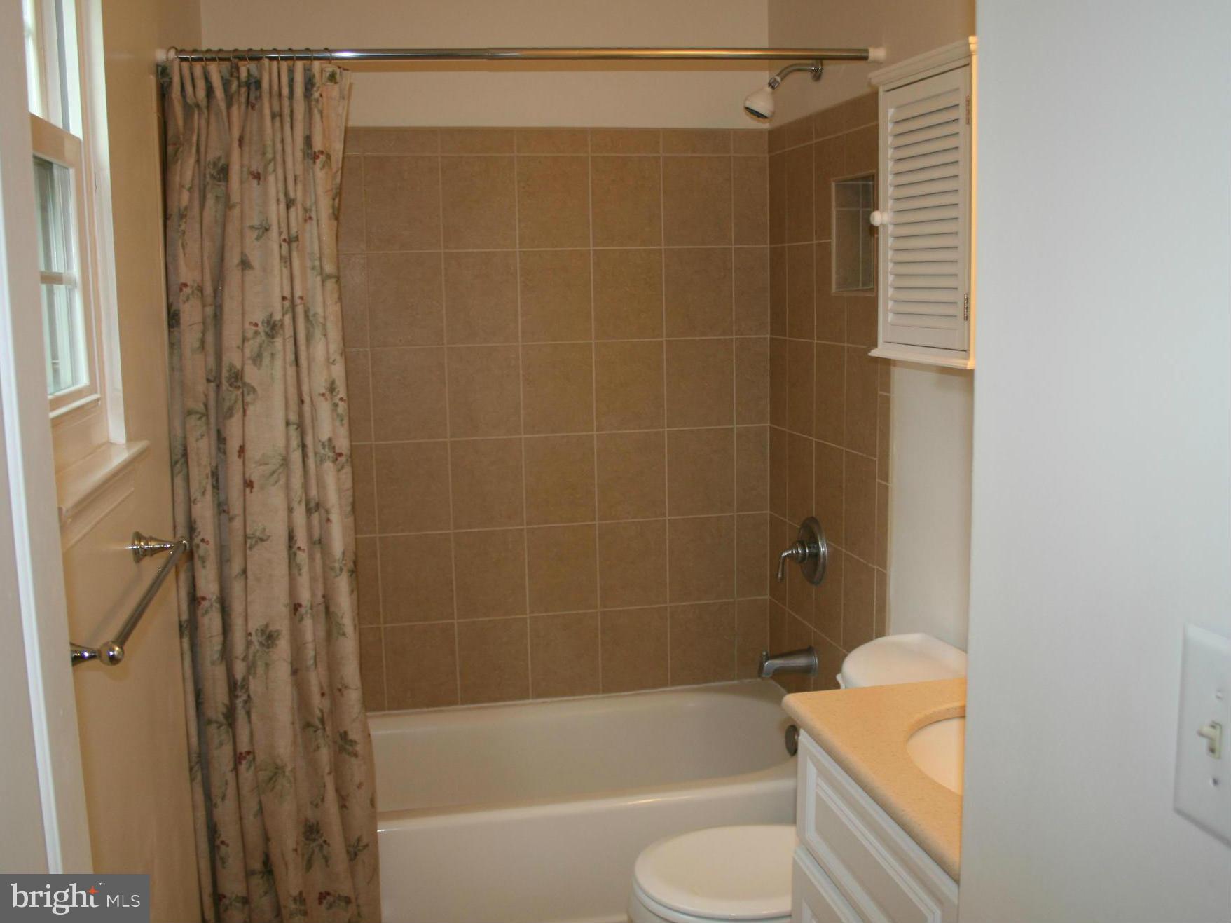 BLACKWALNUT COVE - Residential