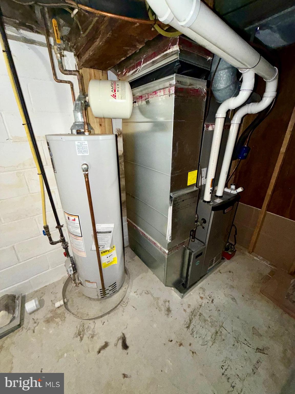 INGLESIDE MANOR - Residential