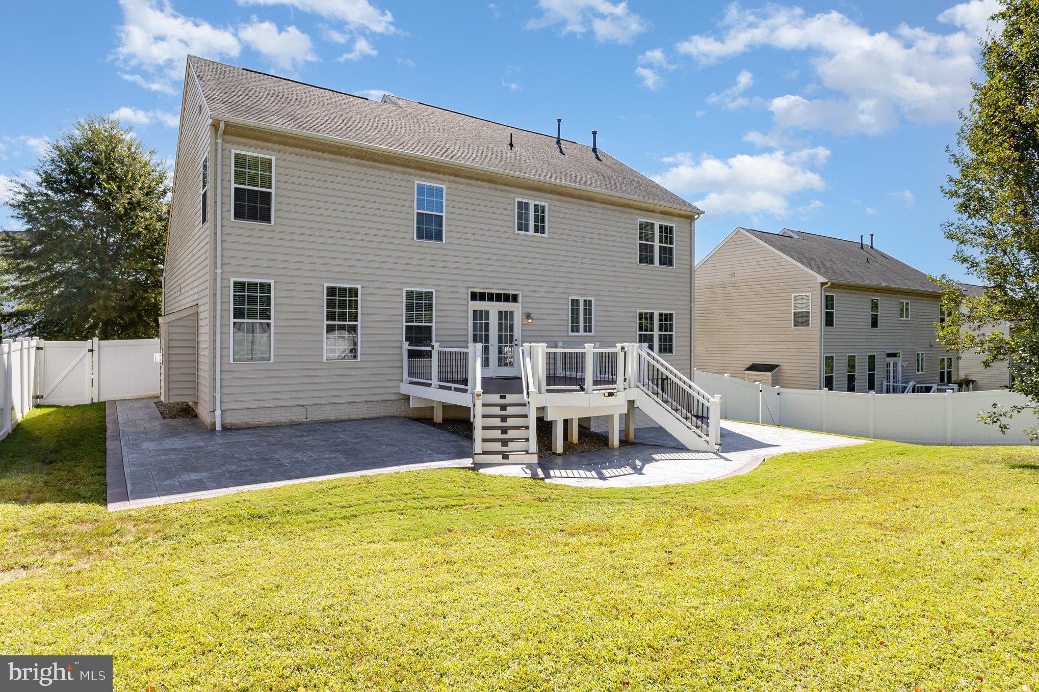 POWELLS LANDING - Residential