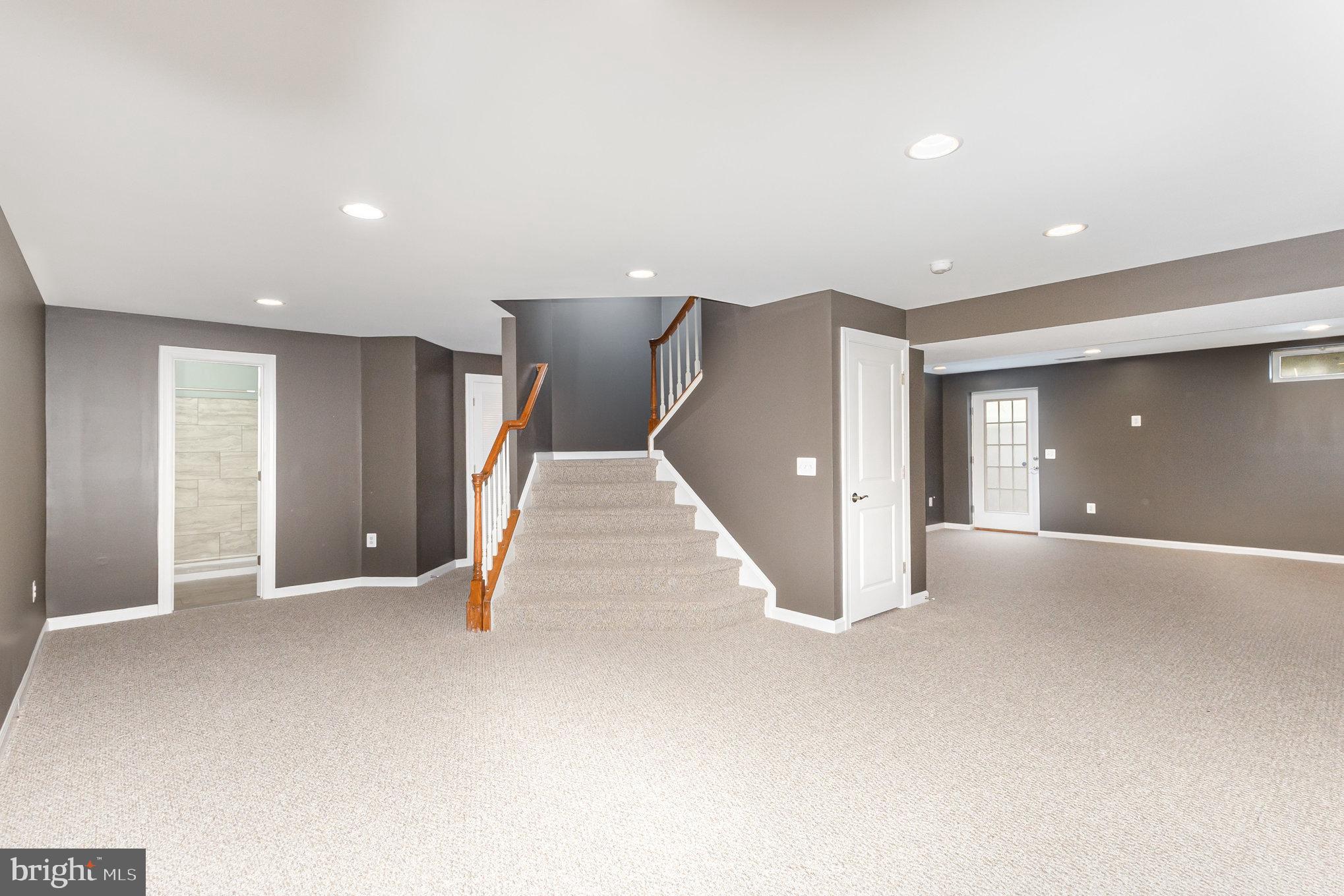 POWELLS LANDING - Residential