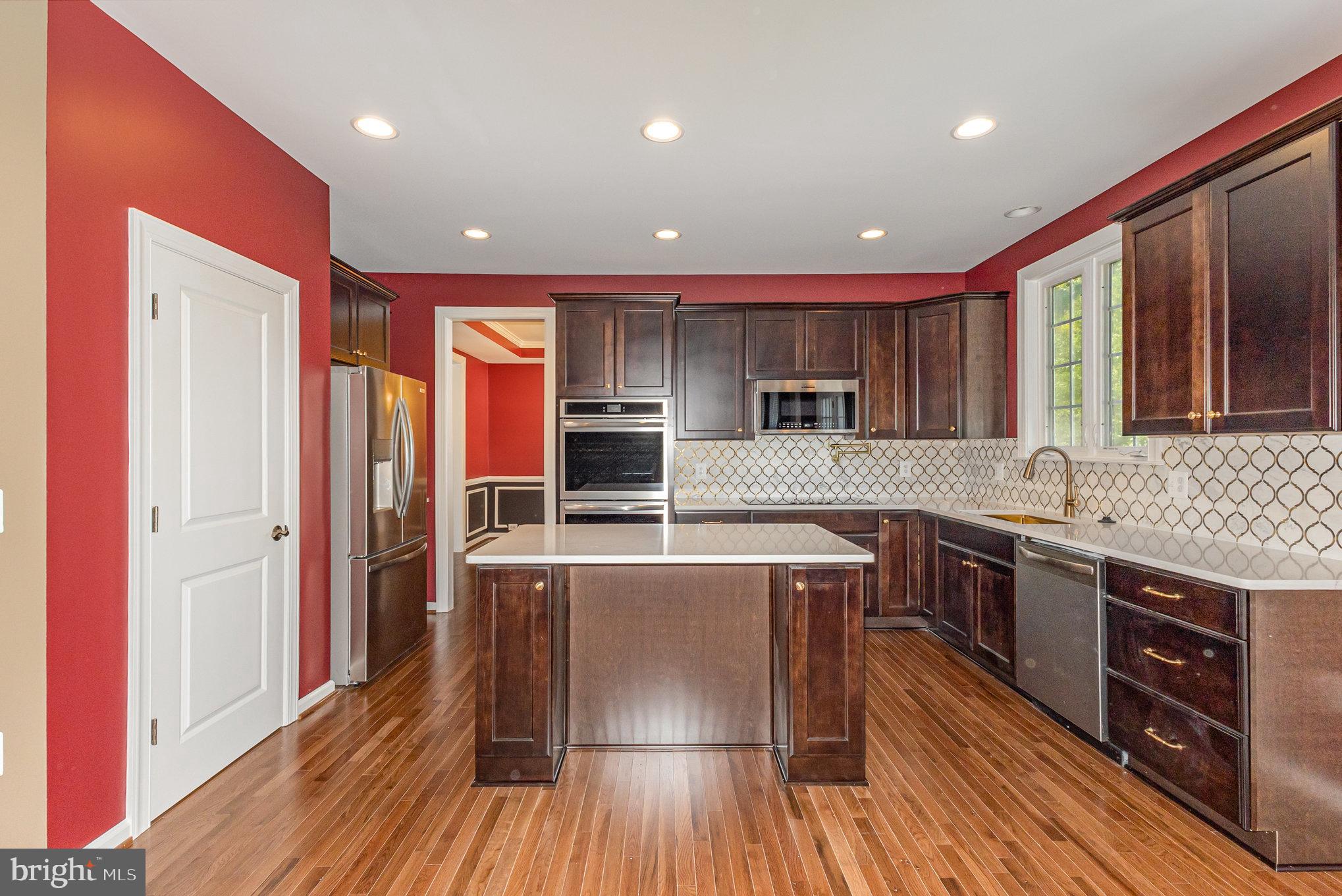 POWELLS LANDING - Residential